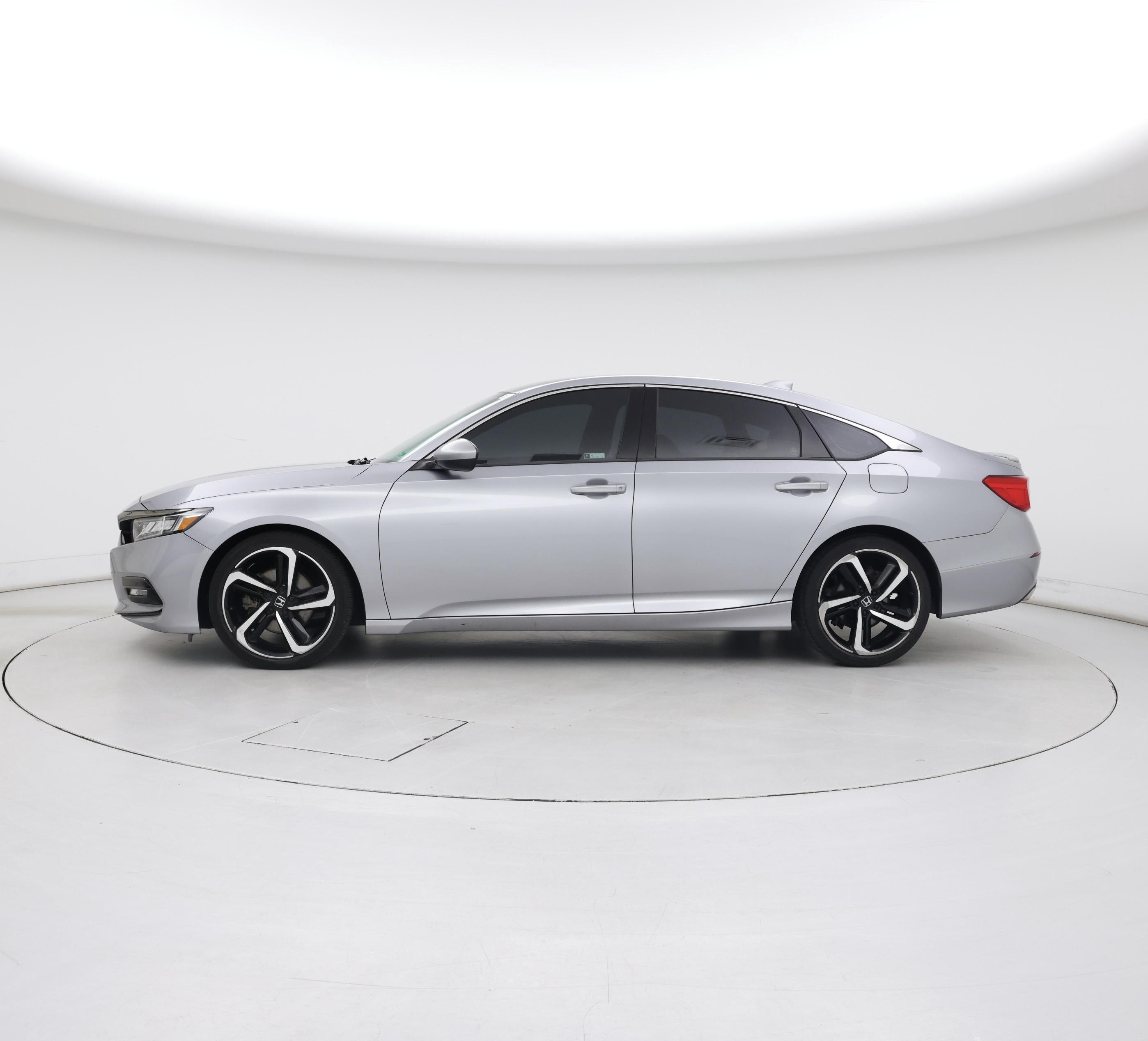 Thumbnail: 2018 Honda Accord - 3