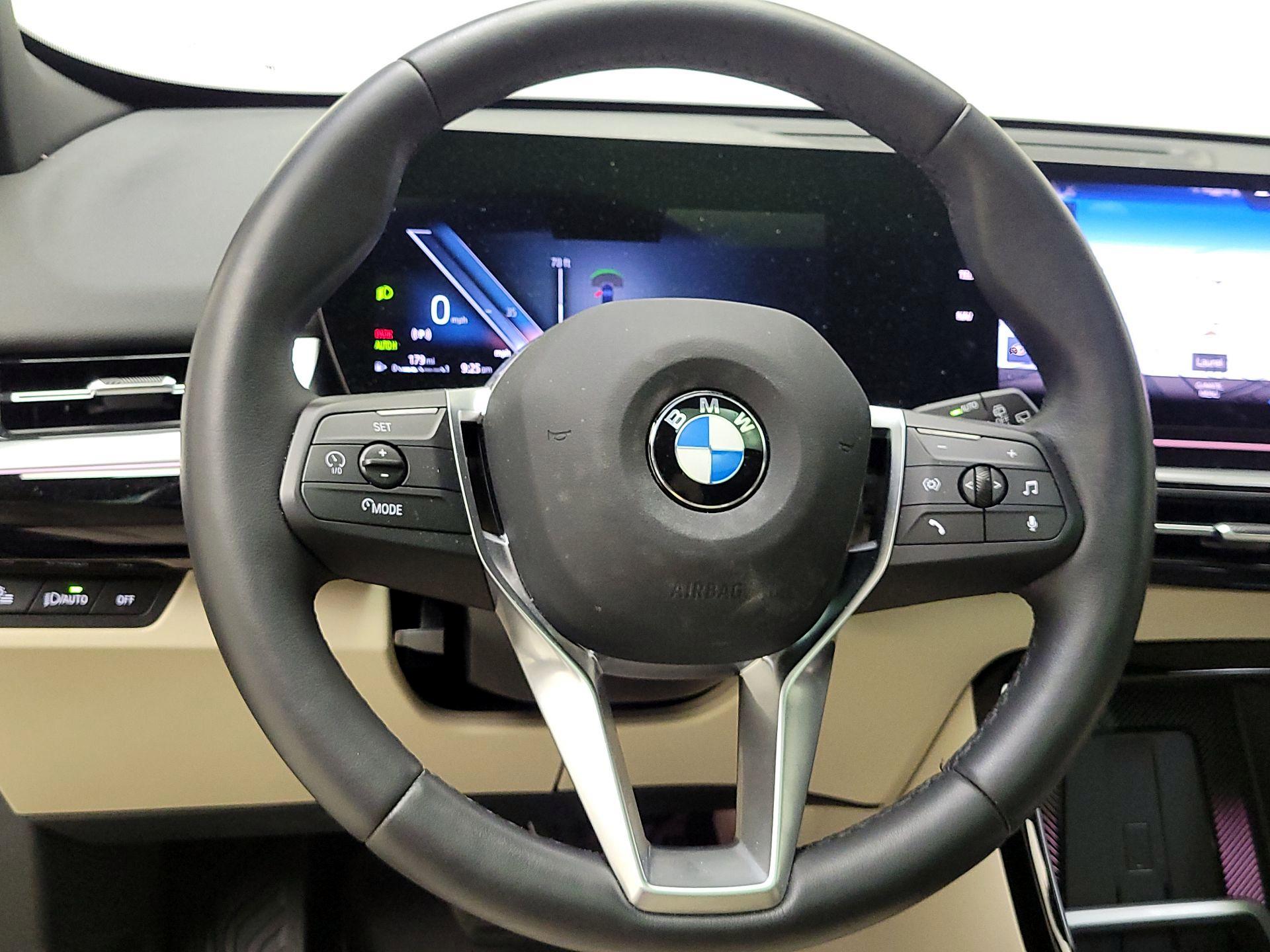 Thumbnail: 2023 BMW X1 - 10