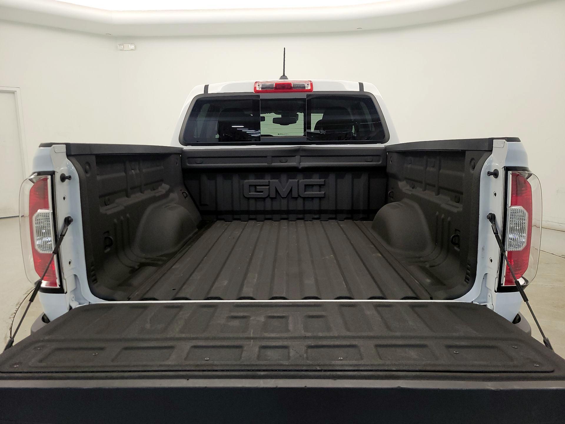 Thumbnail: 2018 GMC Canyon - 20