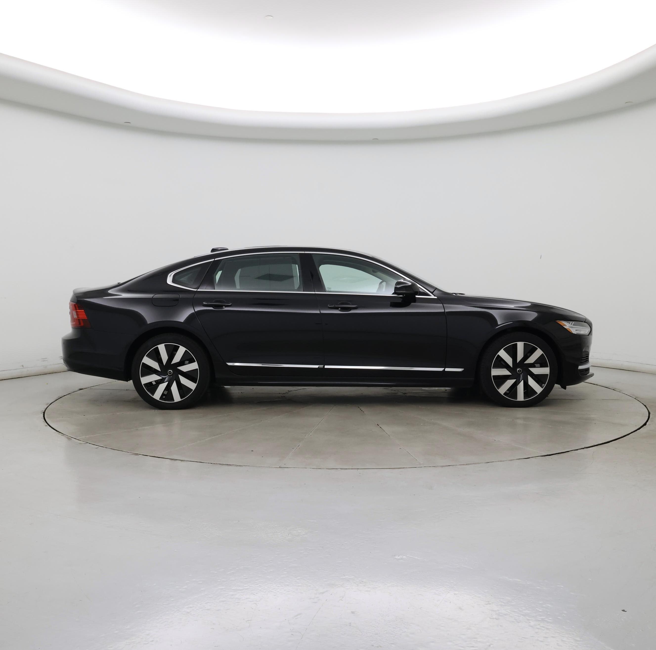 Thumbnail: 2025 Volvo S90 - 7