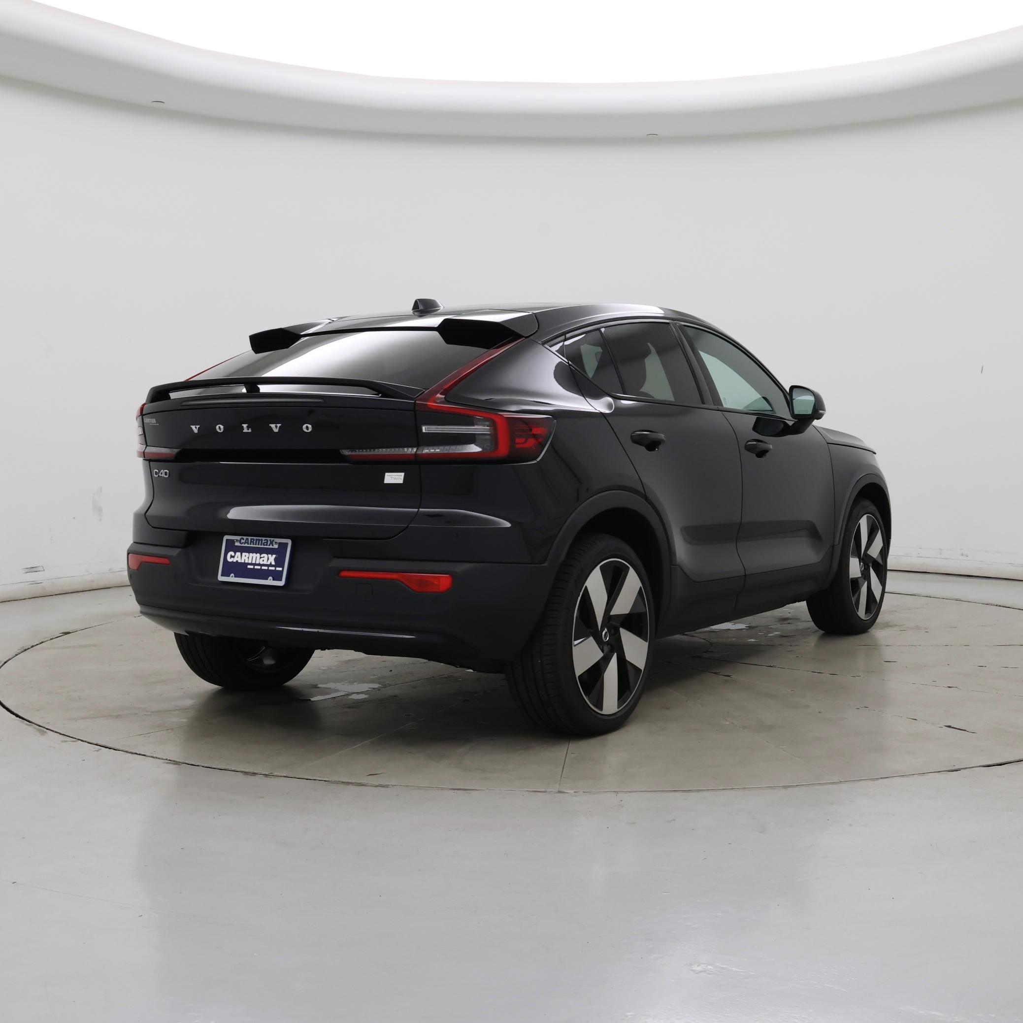 Thumbnail: 2023 Volvo C40 - 8