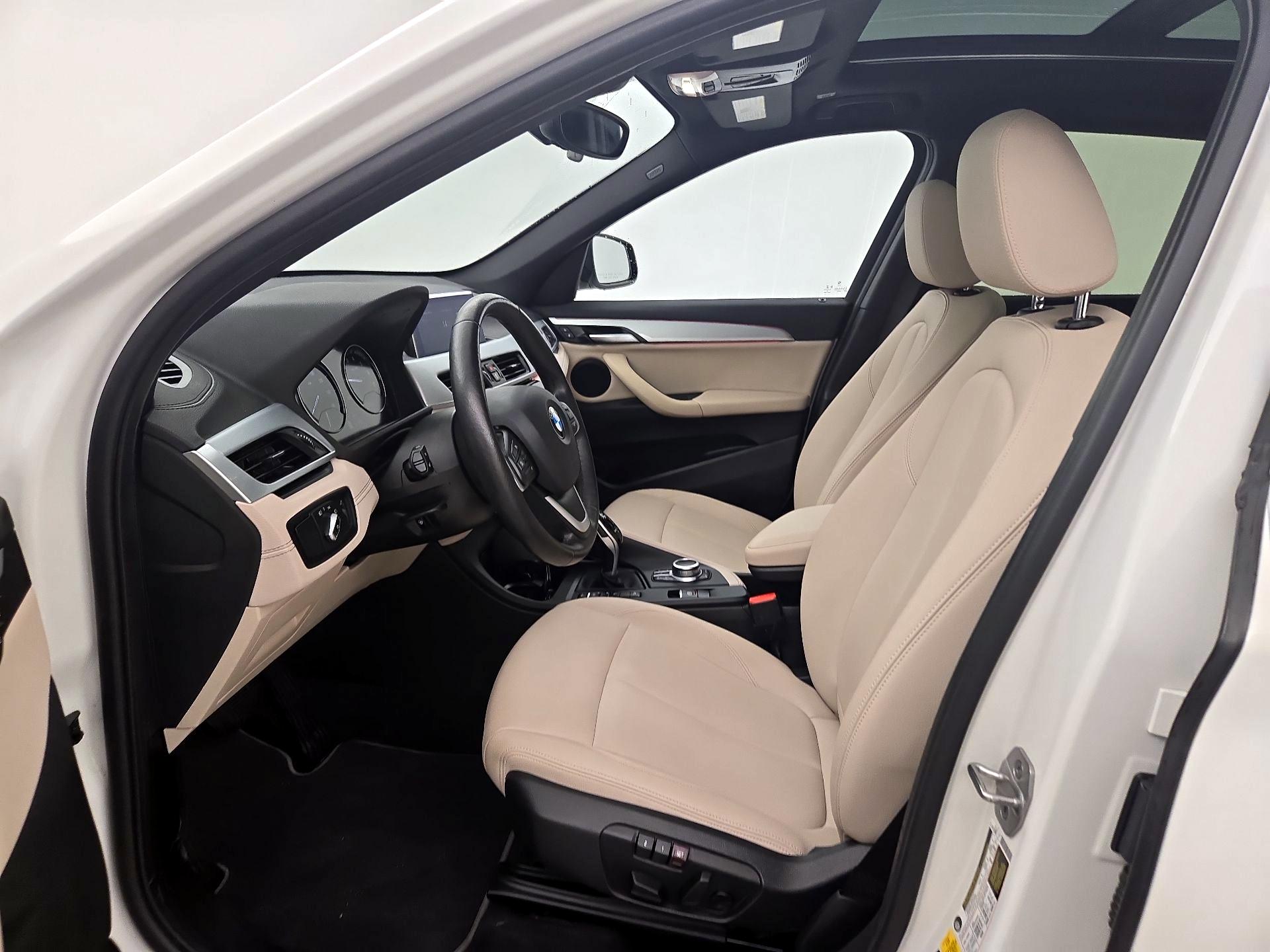 Thumbnail: 2021 BMW X1 - 11