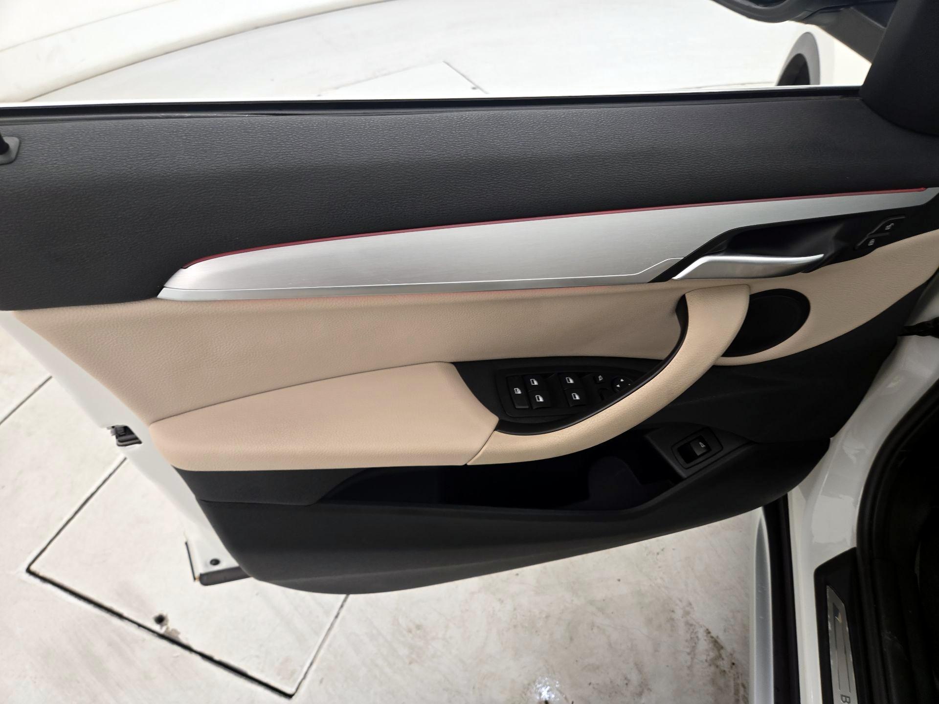 Thumbnail: 2021 BMW X1 - 12