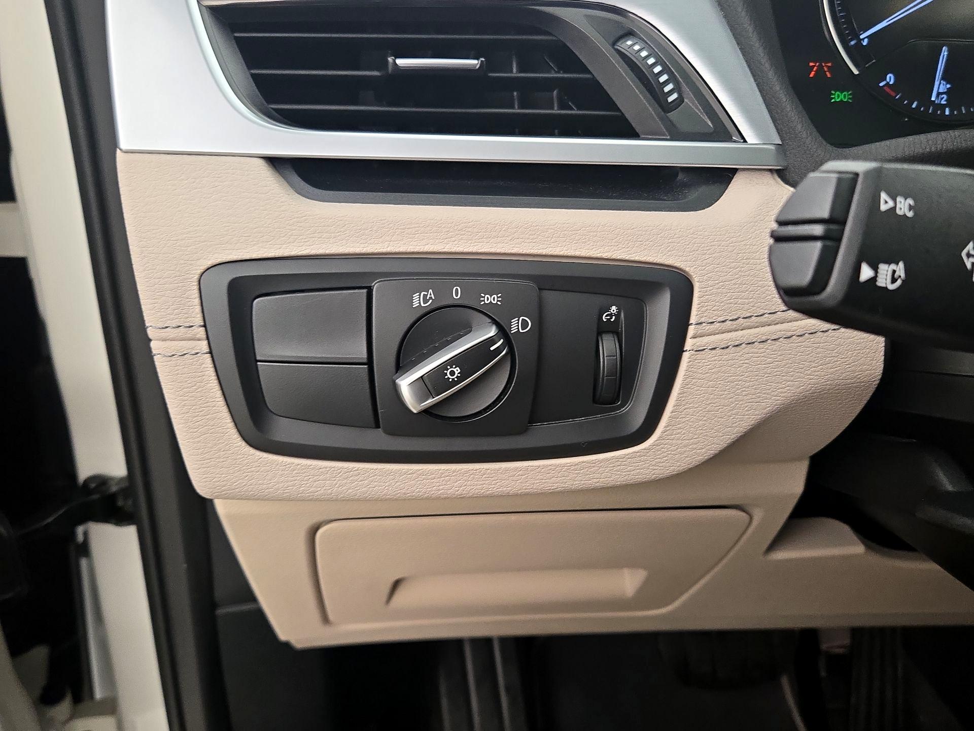 Thumbnail: 2021 BMW X1 - 13