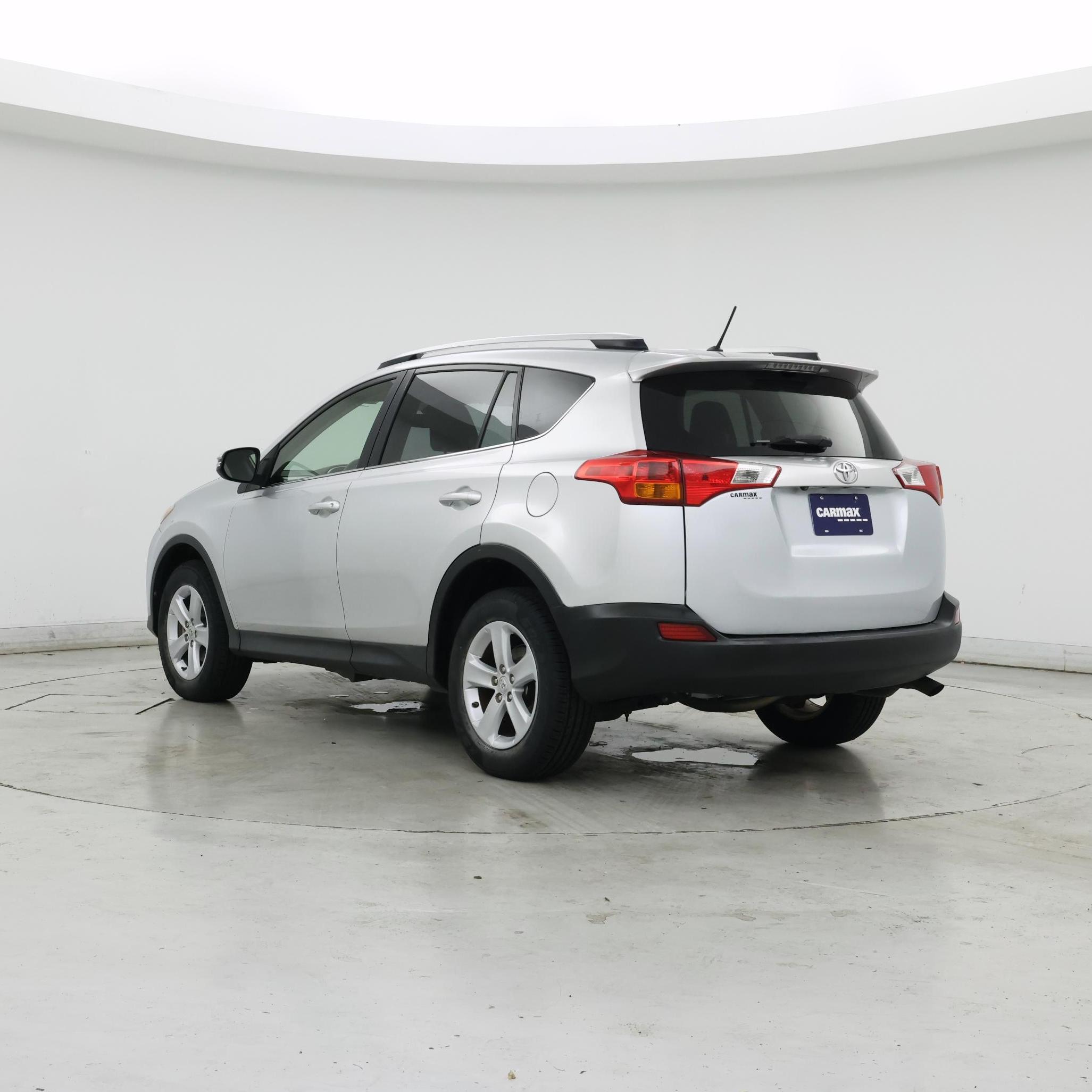 Thumbnail: 2013 Toyota RAV4 - 2