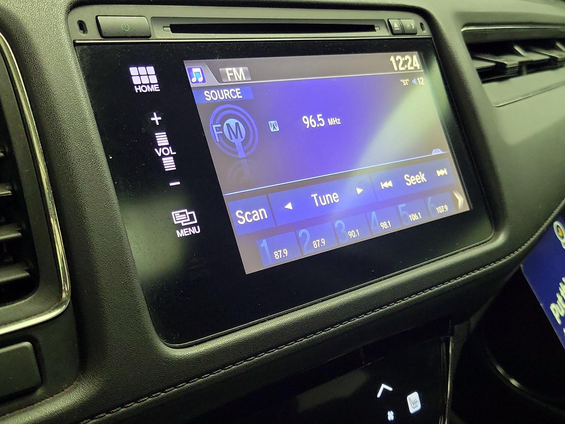 Thumbnail: 2016 Honda HR-V - 15