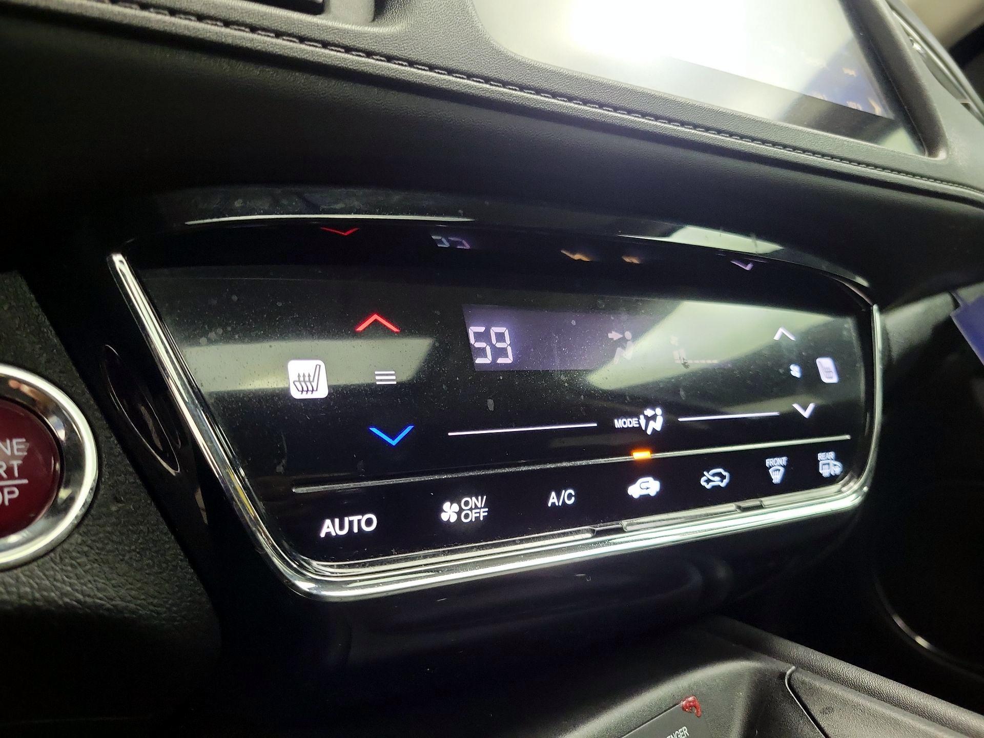 Thumbnail: 2016 Honda HR-V - 16