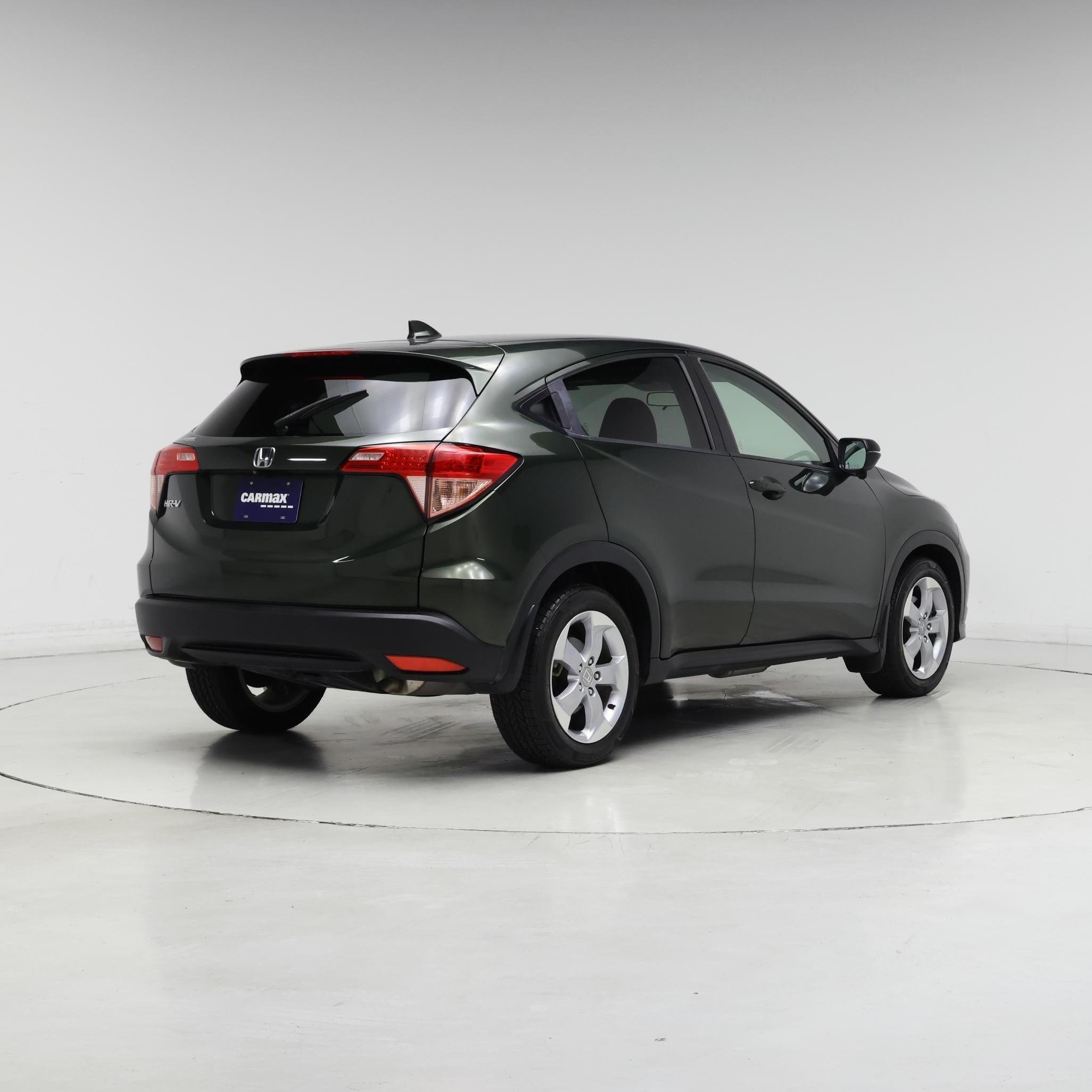 Thumbnail: 2016 Honda HR-V - 8