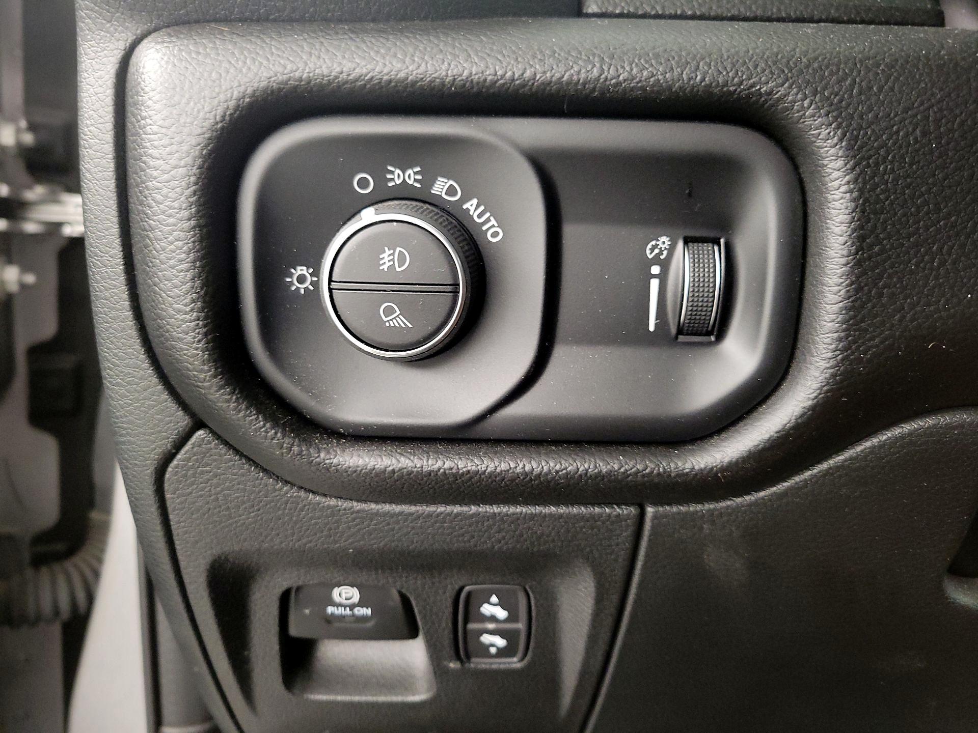 Thumbnail: 2022 RAM 1500 - 13
