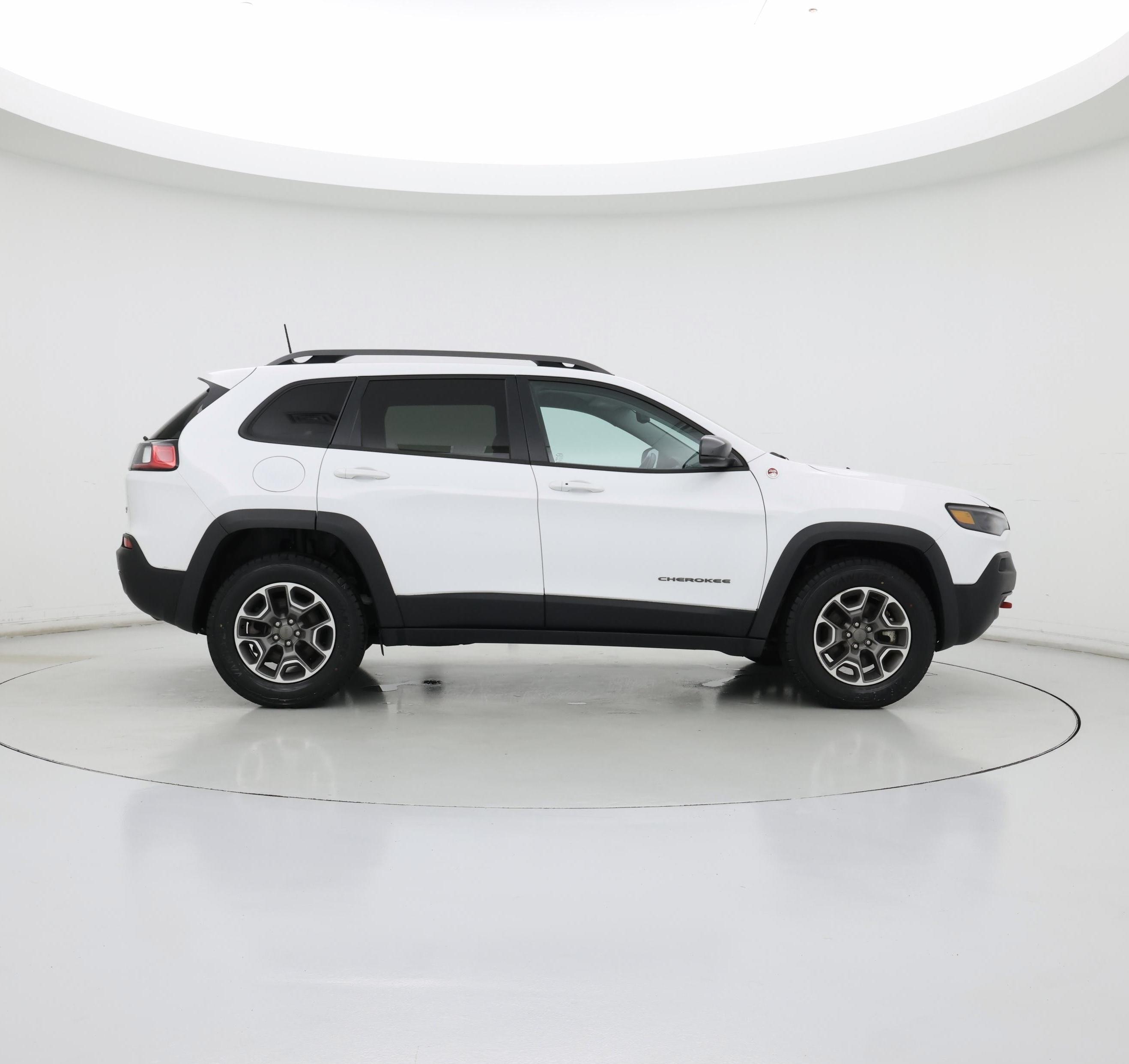 Thumbnail: 2021 Jeep Cherokee - 7