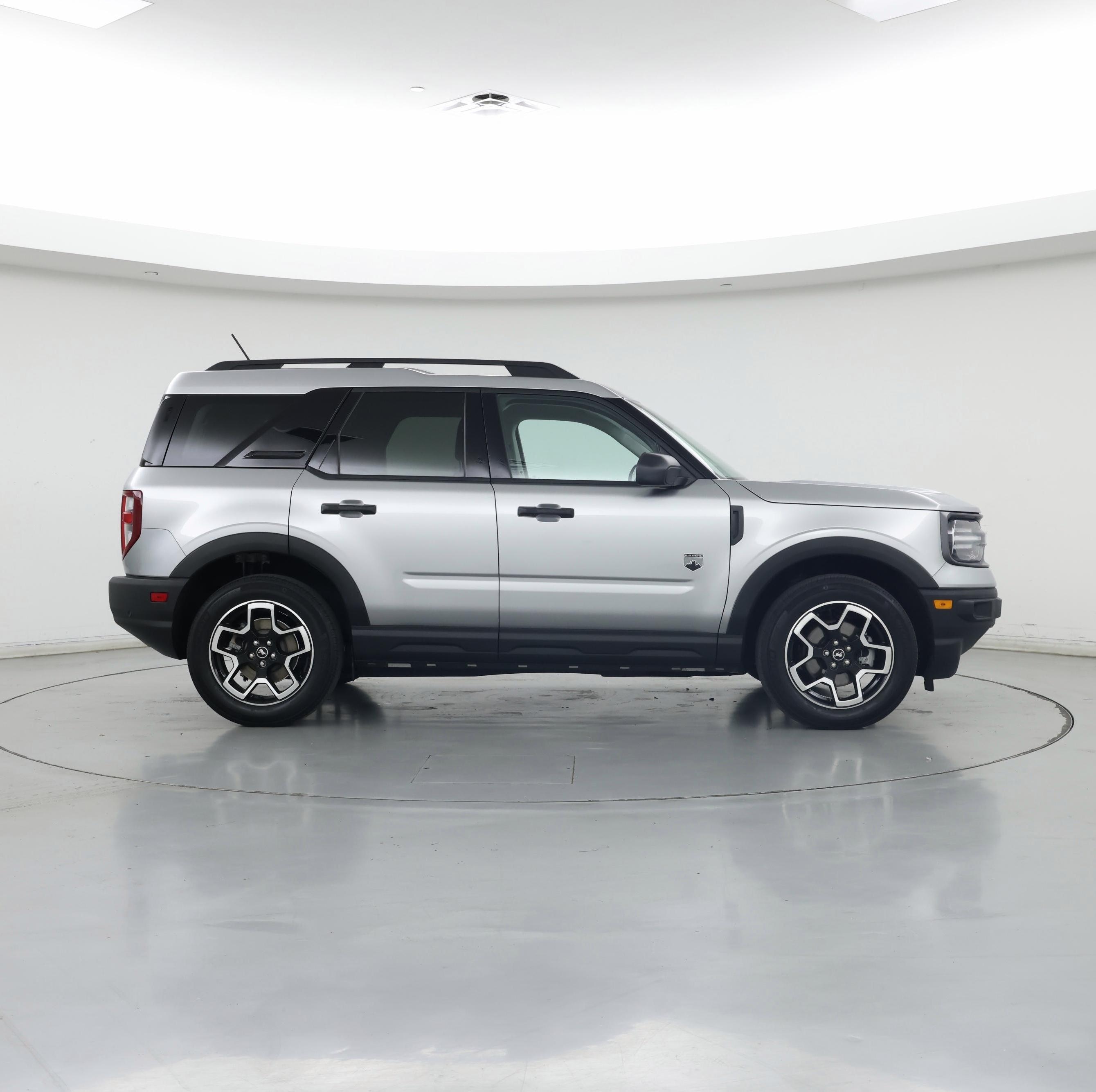 Thumbnail: 2022 Ford Bronco Sport - 7