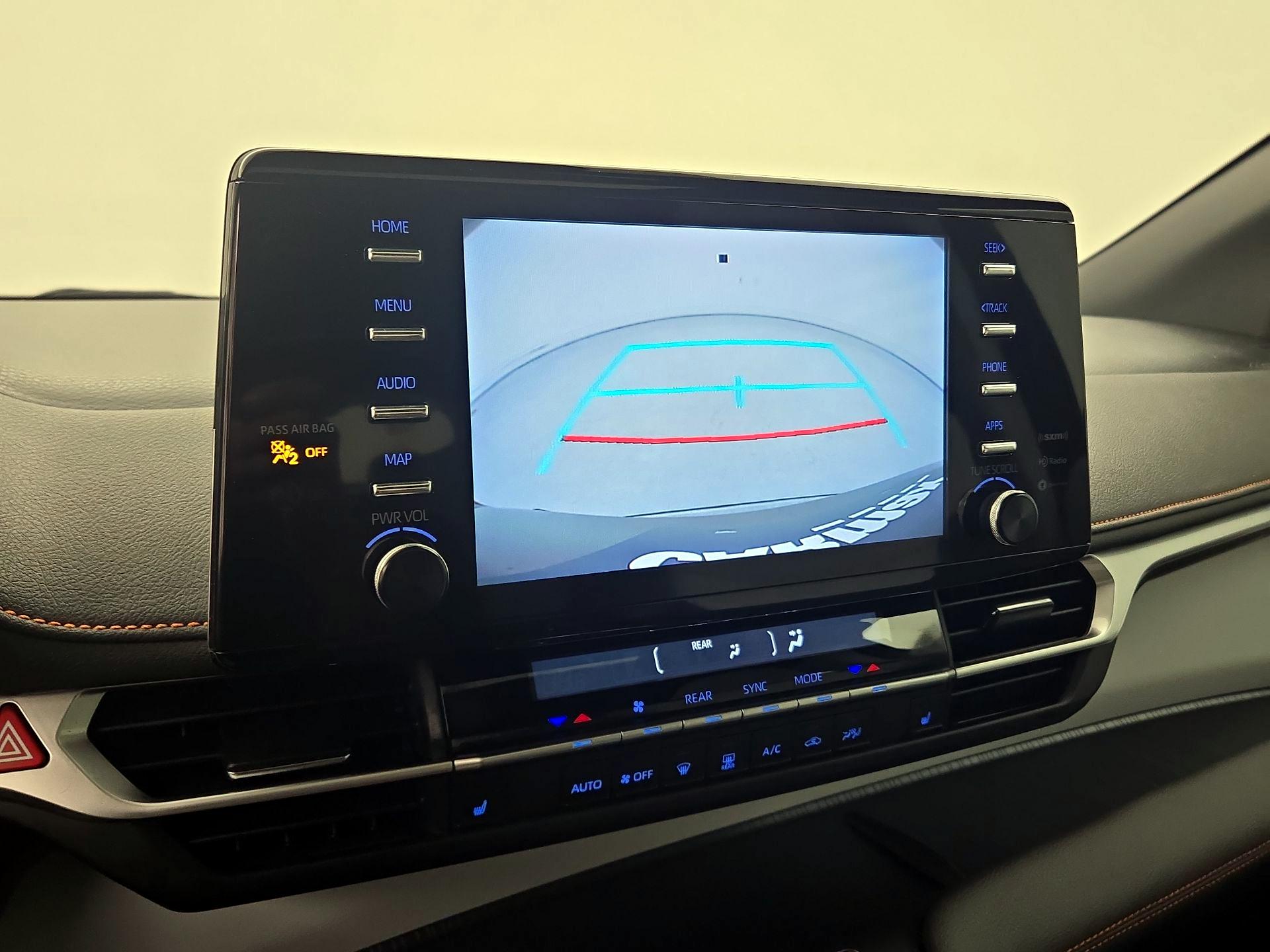 Thumbnail: 2024 Toyota Sienna - 15