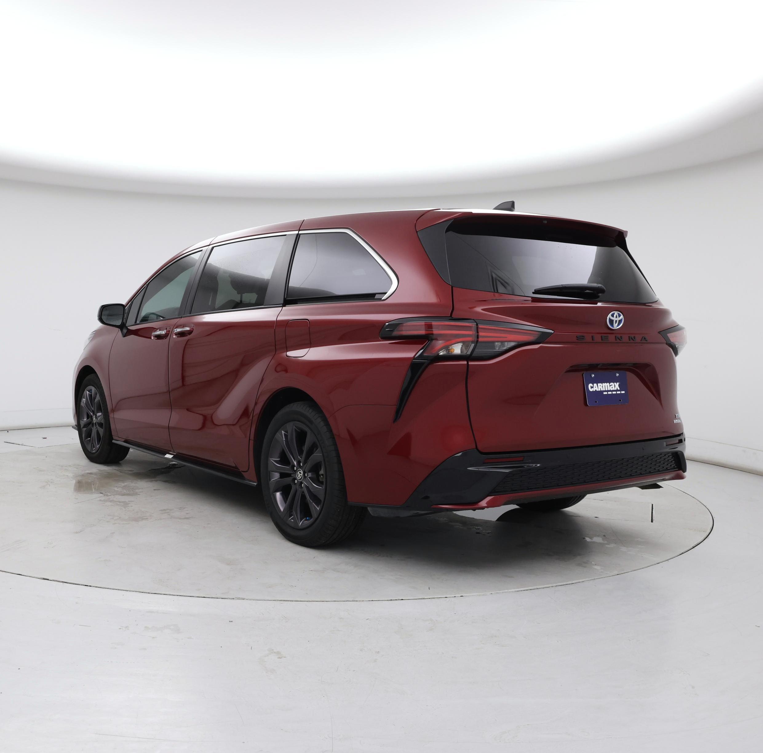 Thumbnail: 2024 Toyota Sienna - 2