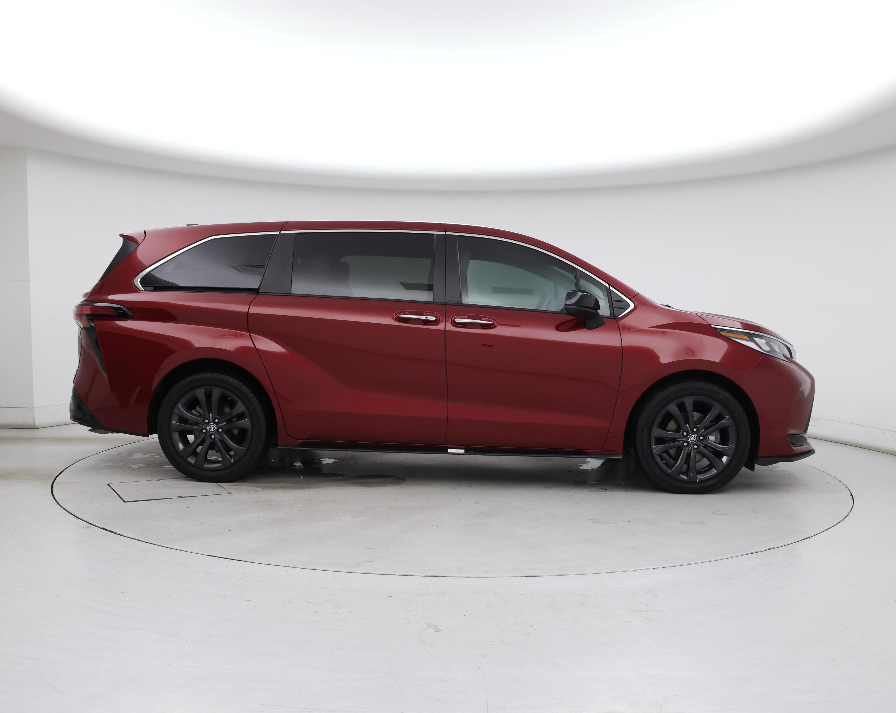 Thumbnail: 2024 Toyota Sienna - 7