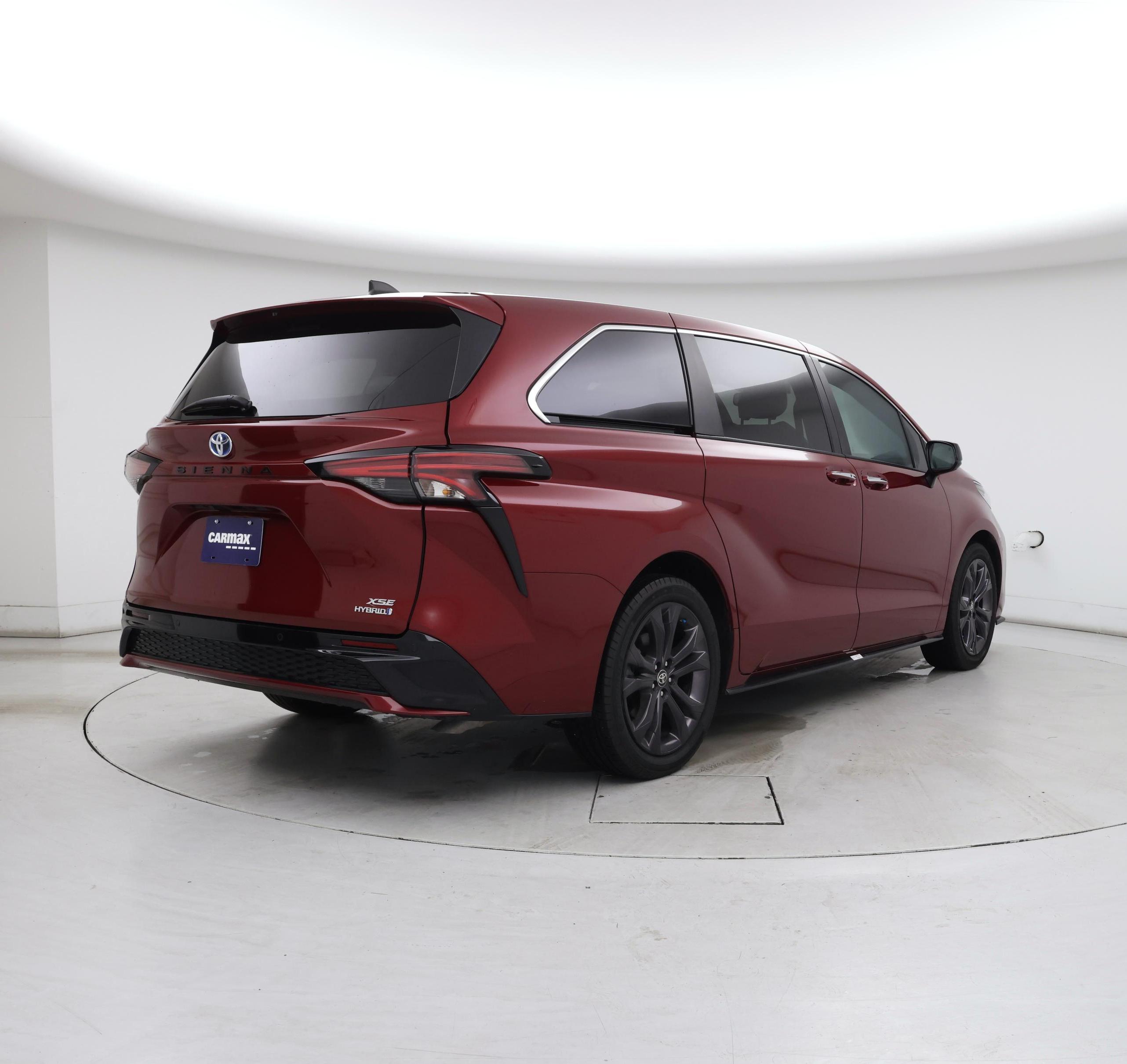 Thumbnail: 2024 Toyota Sienna - 8