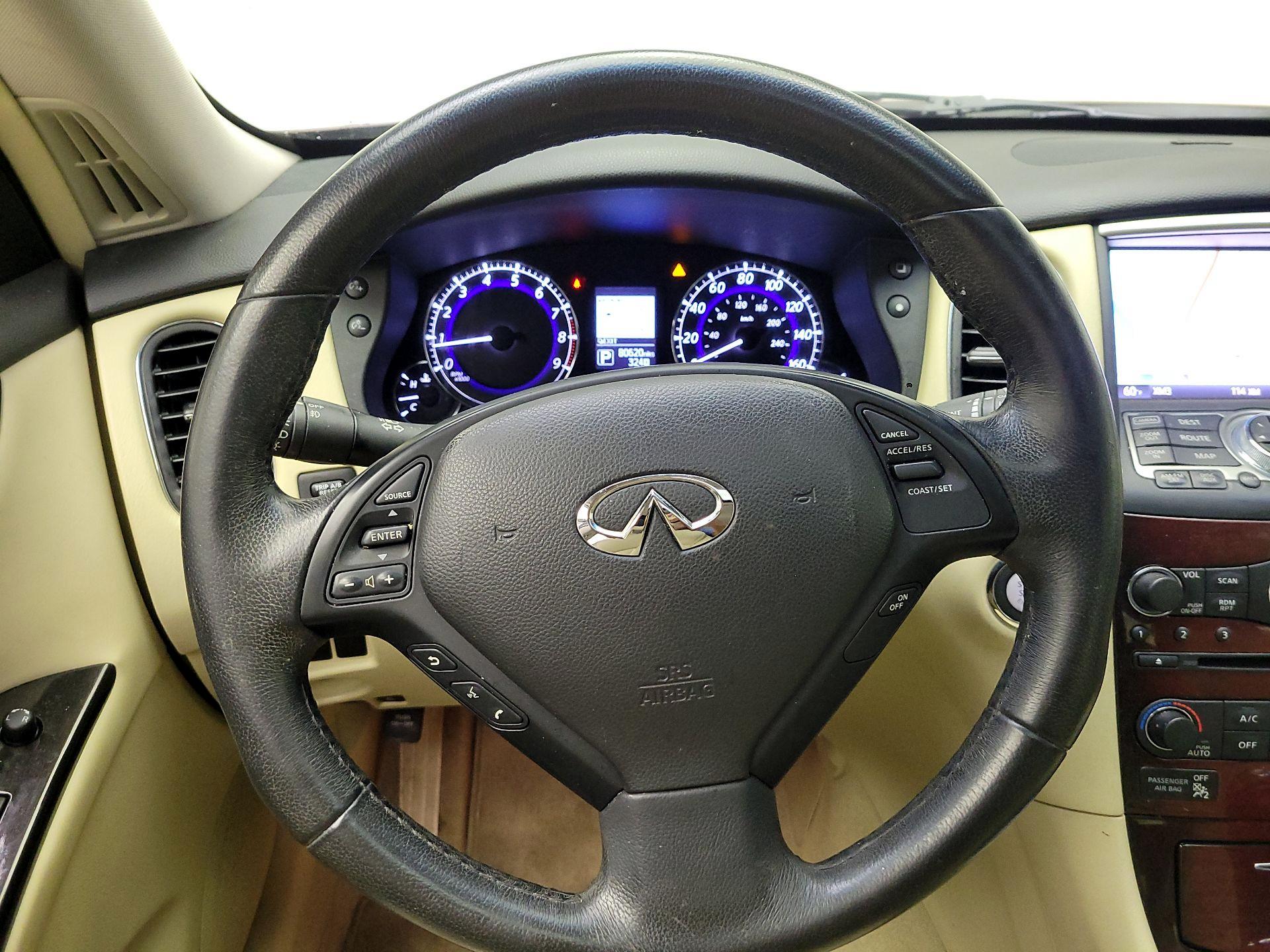 Thumbnail: 2016 INFINITI QX50 - 10