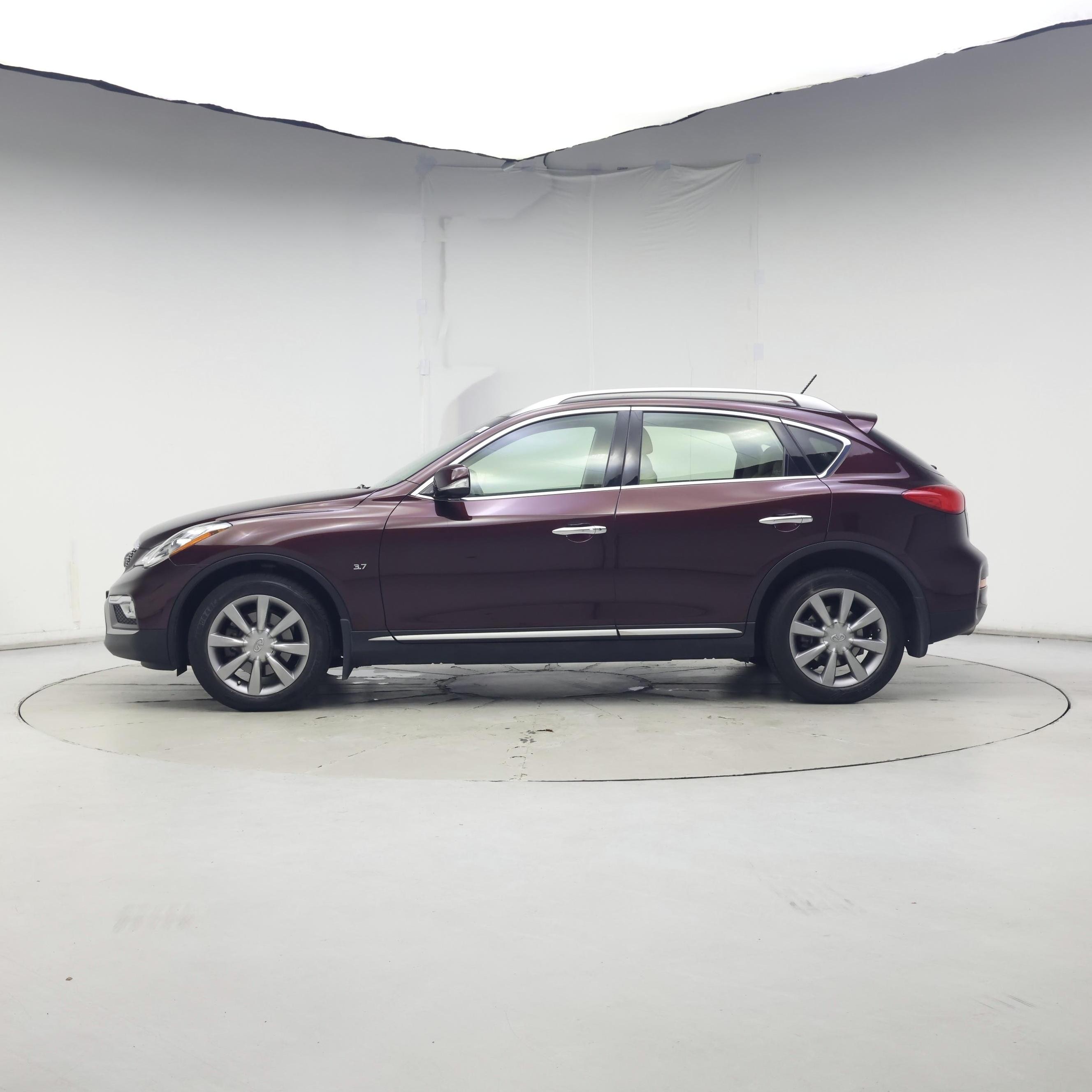 Thumbnail: 2016 INFINITI QX50 - 3