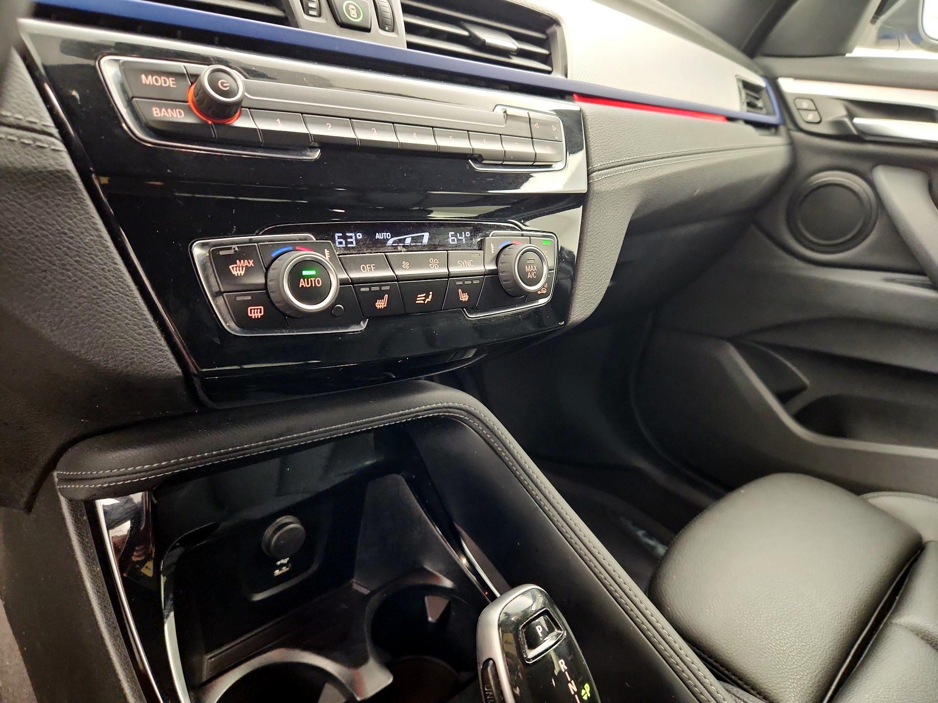 Thumbnail: 2020 BMW X1 - 15