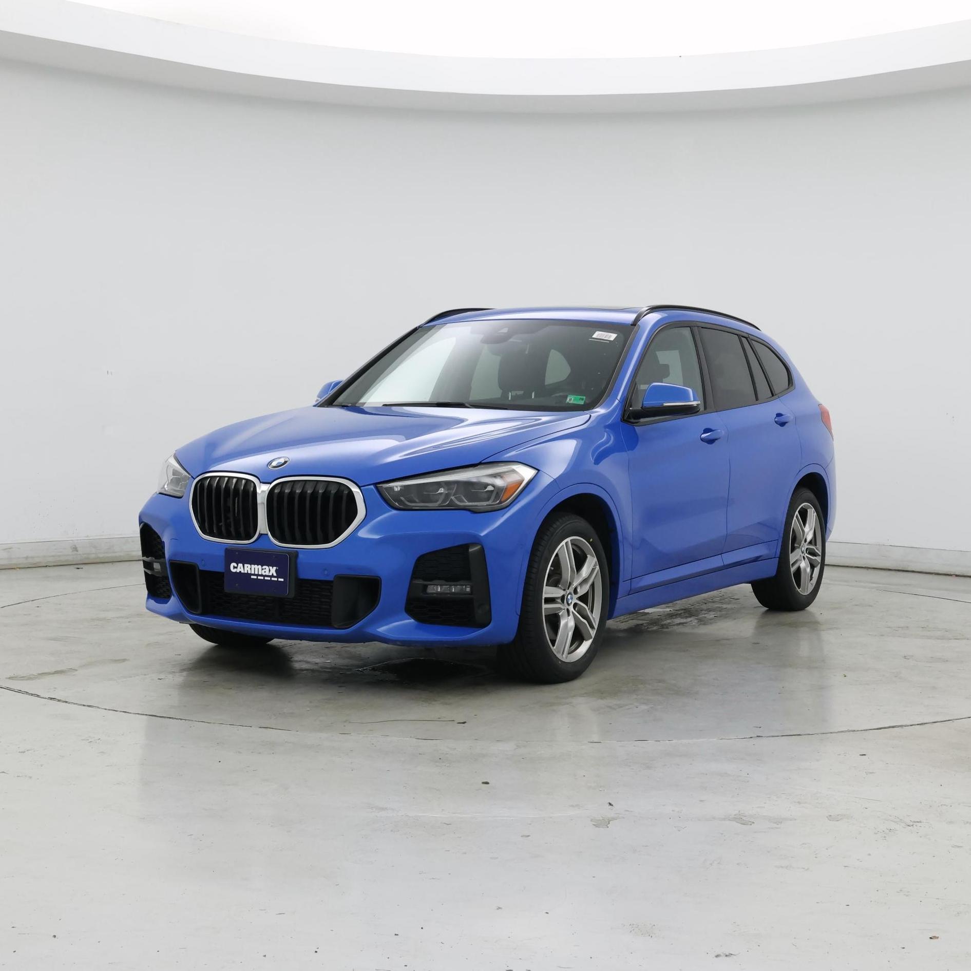 Thumbnail: 2020 BMW X1 - 4