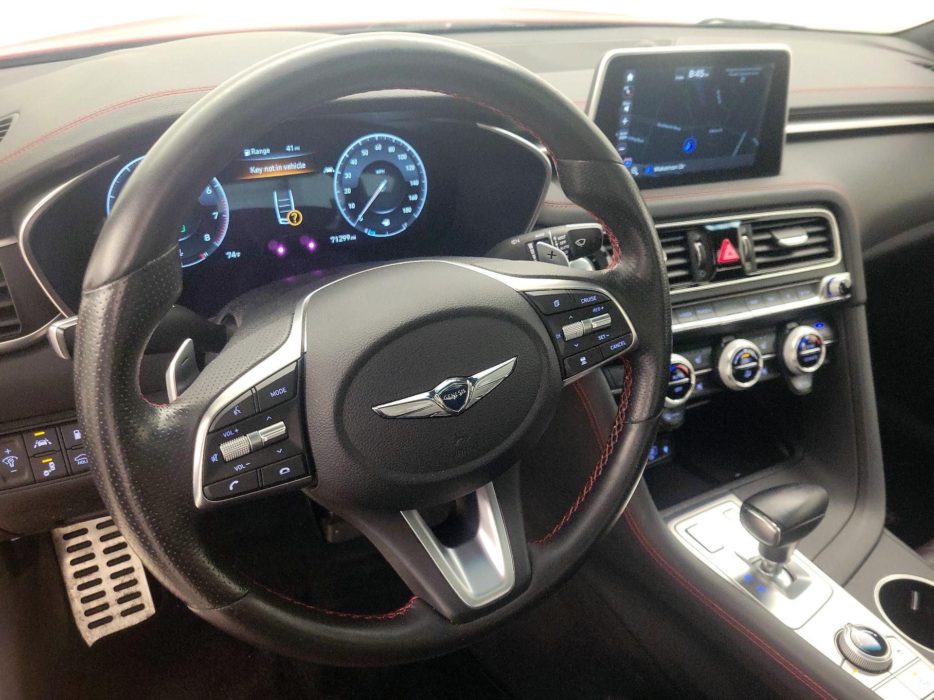 Thumbnail: 2021 Genesis G70 - 10
