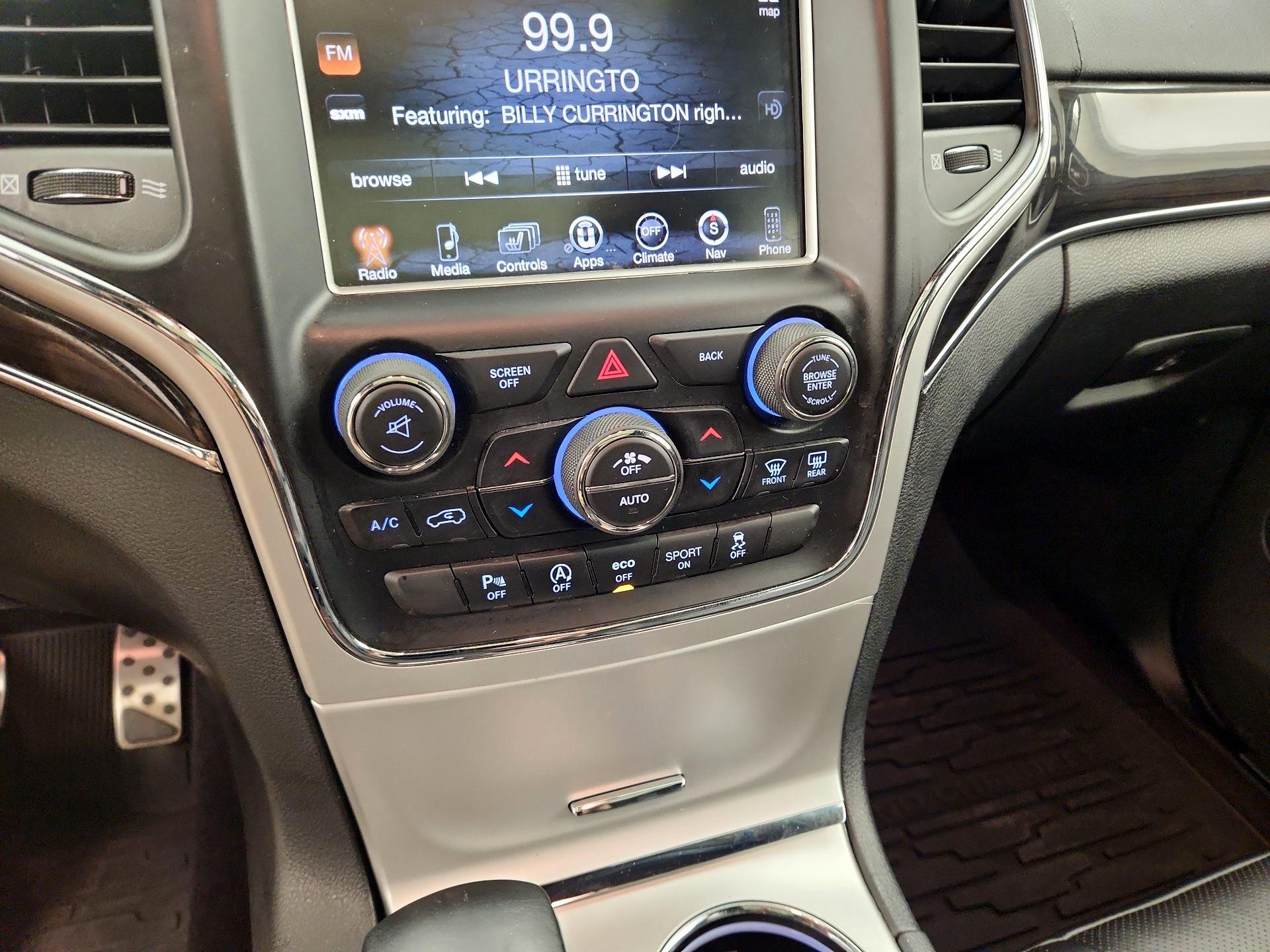 Thumbnail: 2016 Jeep Grand Cherokee - 16
