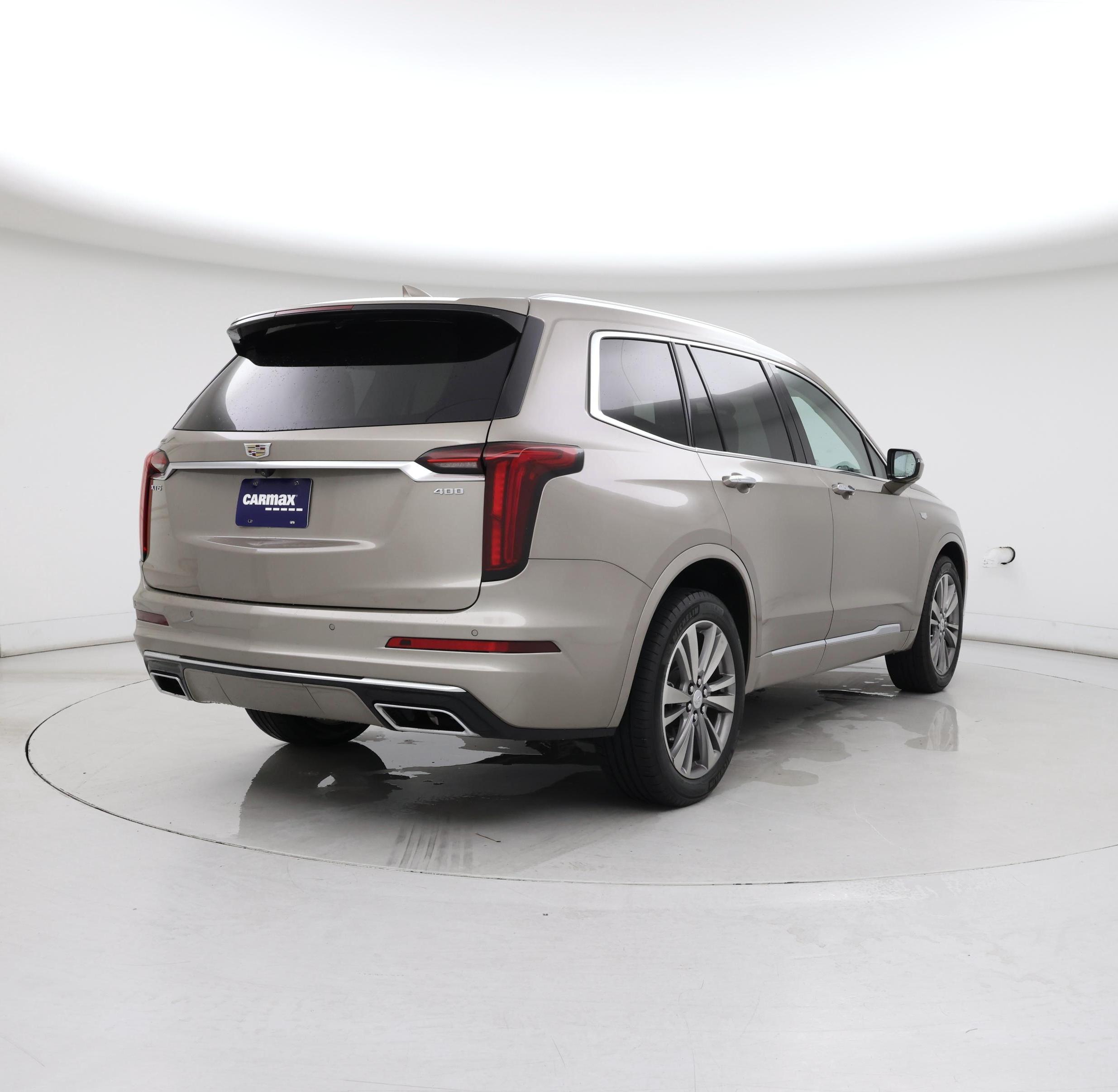 Thumbnail: 2022 Cadillac XT6 - 8