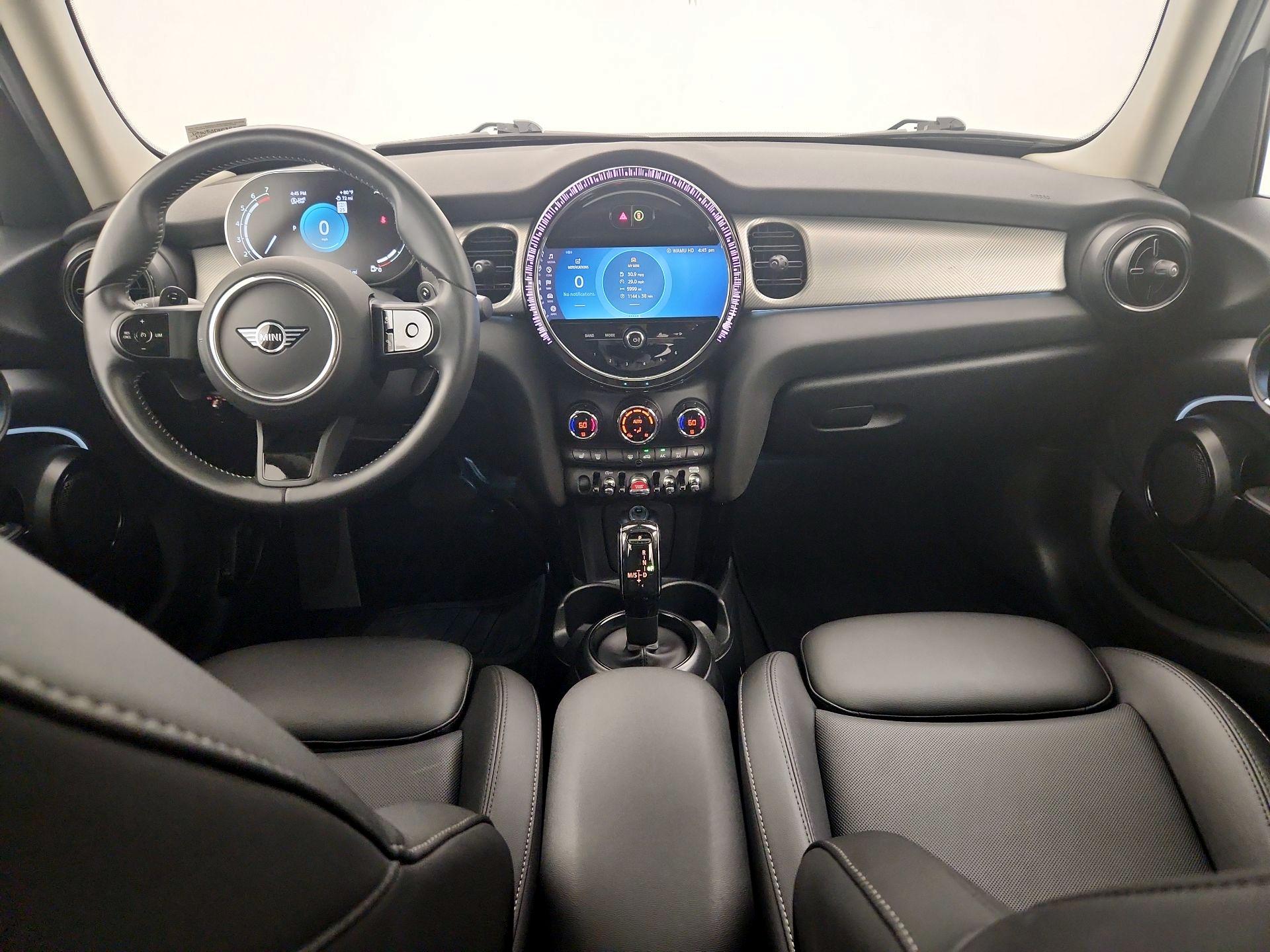 Thumbnail: 2024 MINI Cooper Hardtop - 9