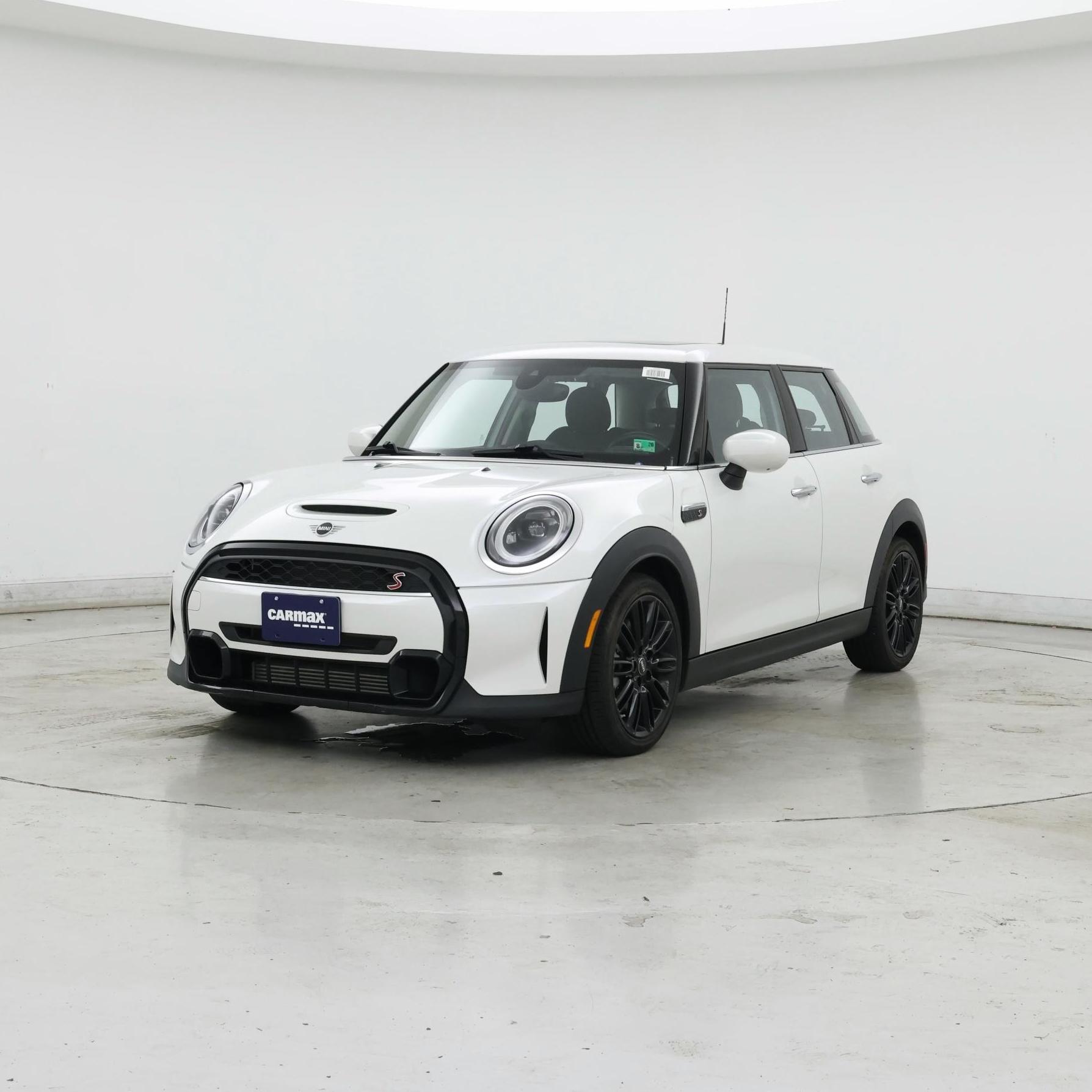 Thumbnail: 2024 MINI Cooper Hardtop - 4