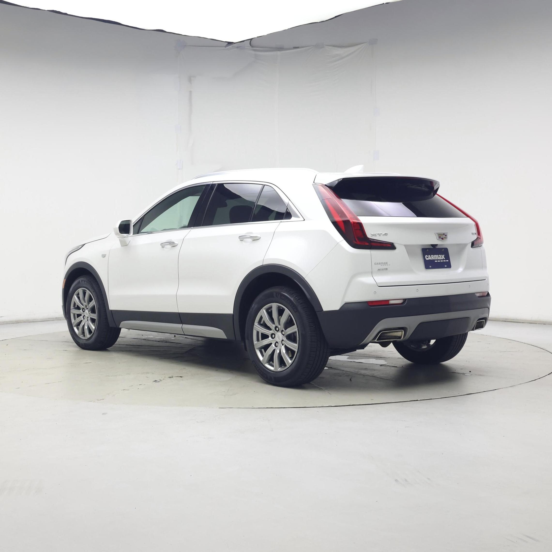 Thumbnail: 2020 Cadillac XT4 - 2