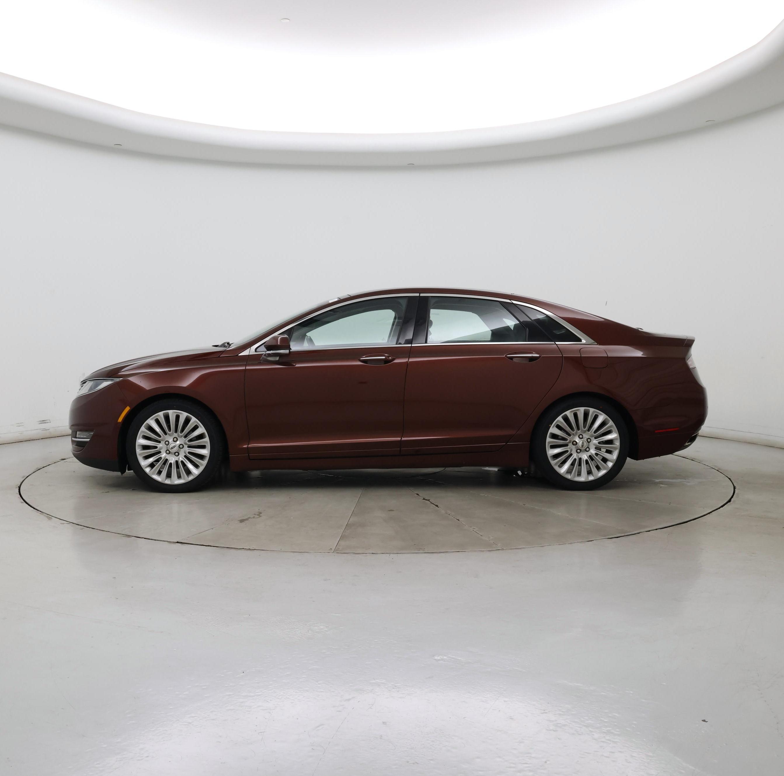 Thumbnail: 2015 Lincoln MKZ - 3