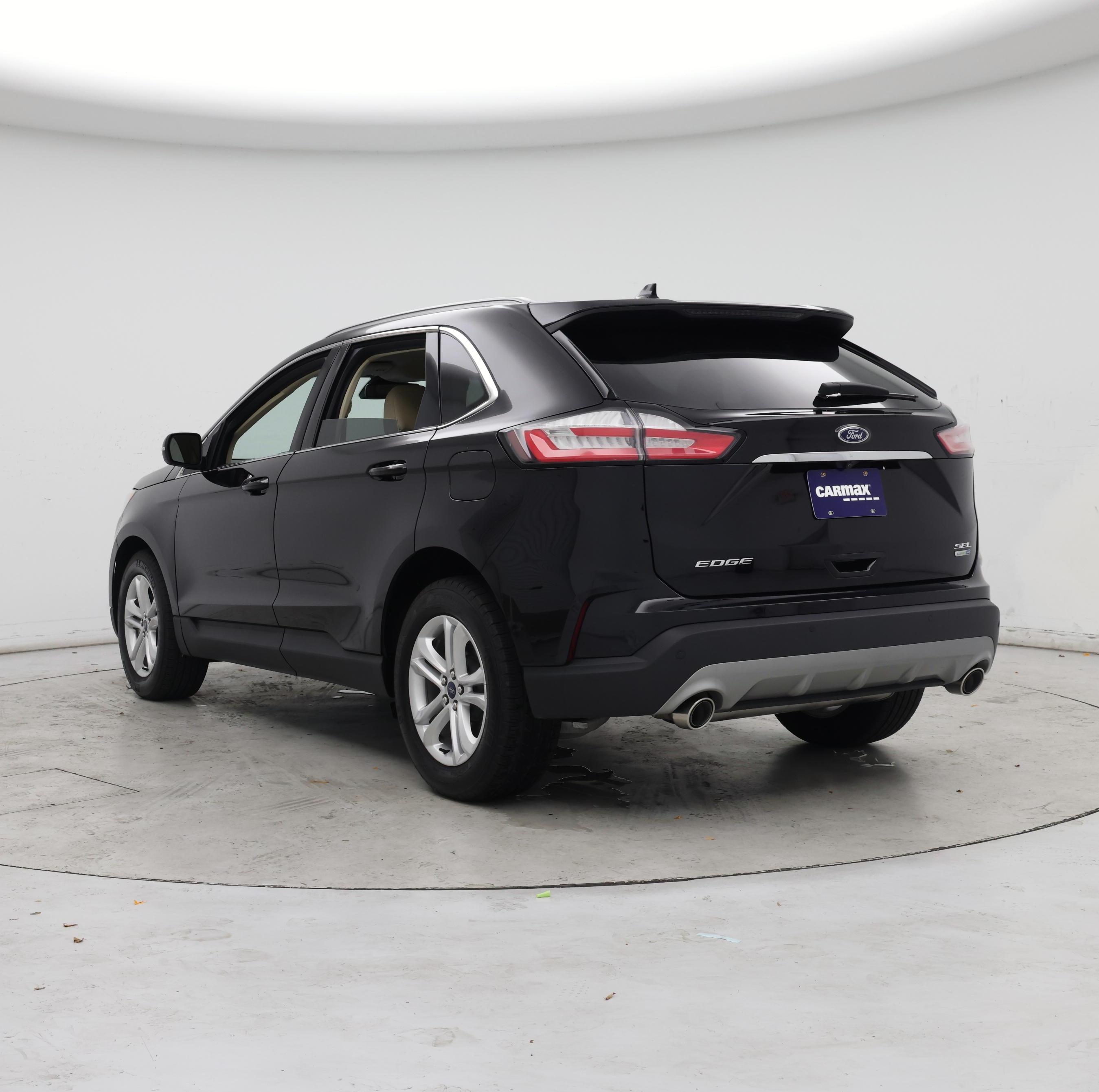 Thumbnail: 2020 Ford Edge - 2