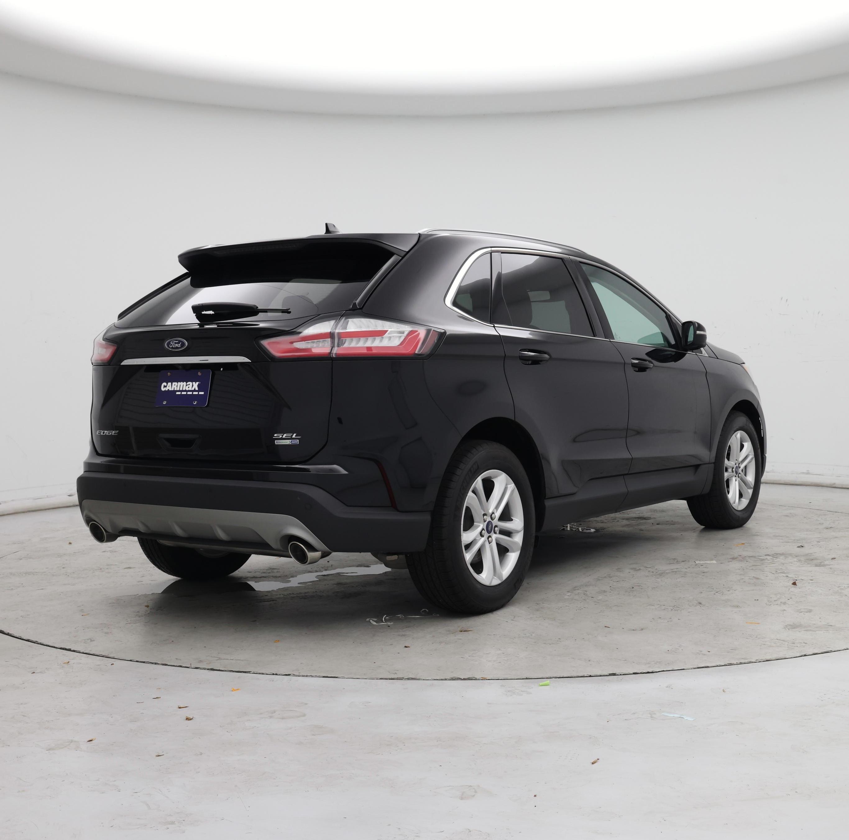Thumbnail: 2020 Ford Edge - 8