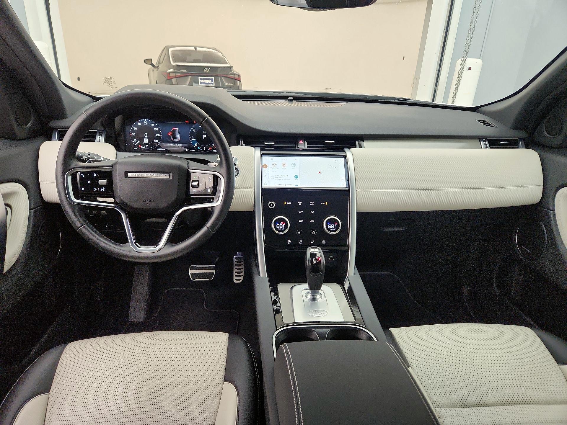 Thumbnail: 2023 Land Rover Discovery Sport - 9