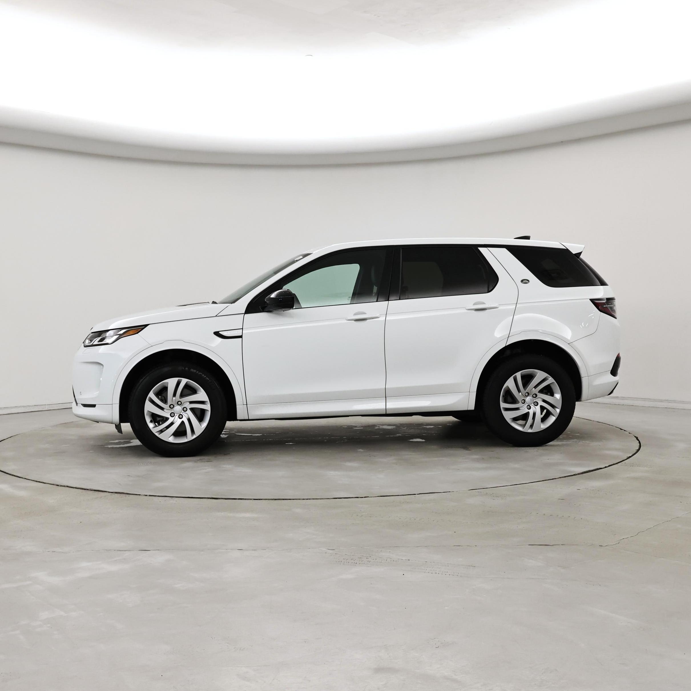 Thumbnail: 2023 Land Rover Discovery Sport - 3