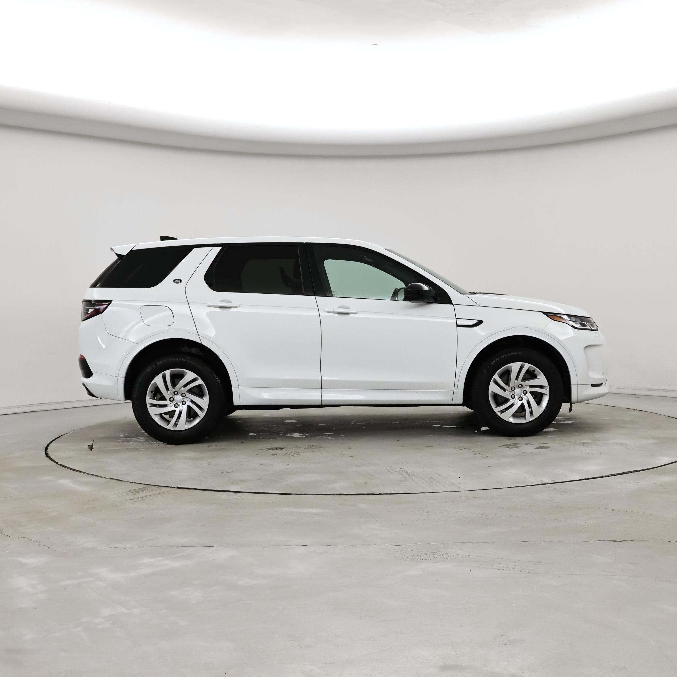 Thumbnail: 2023 Land Rover Discovery Sport - 7