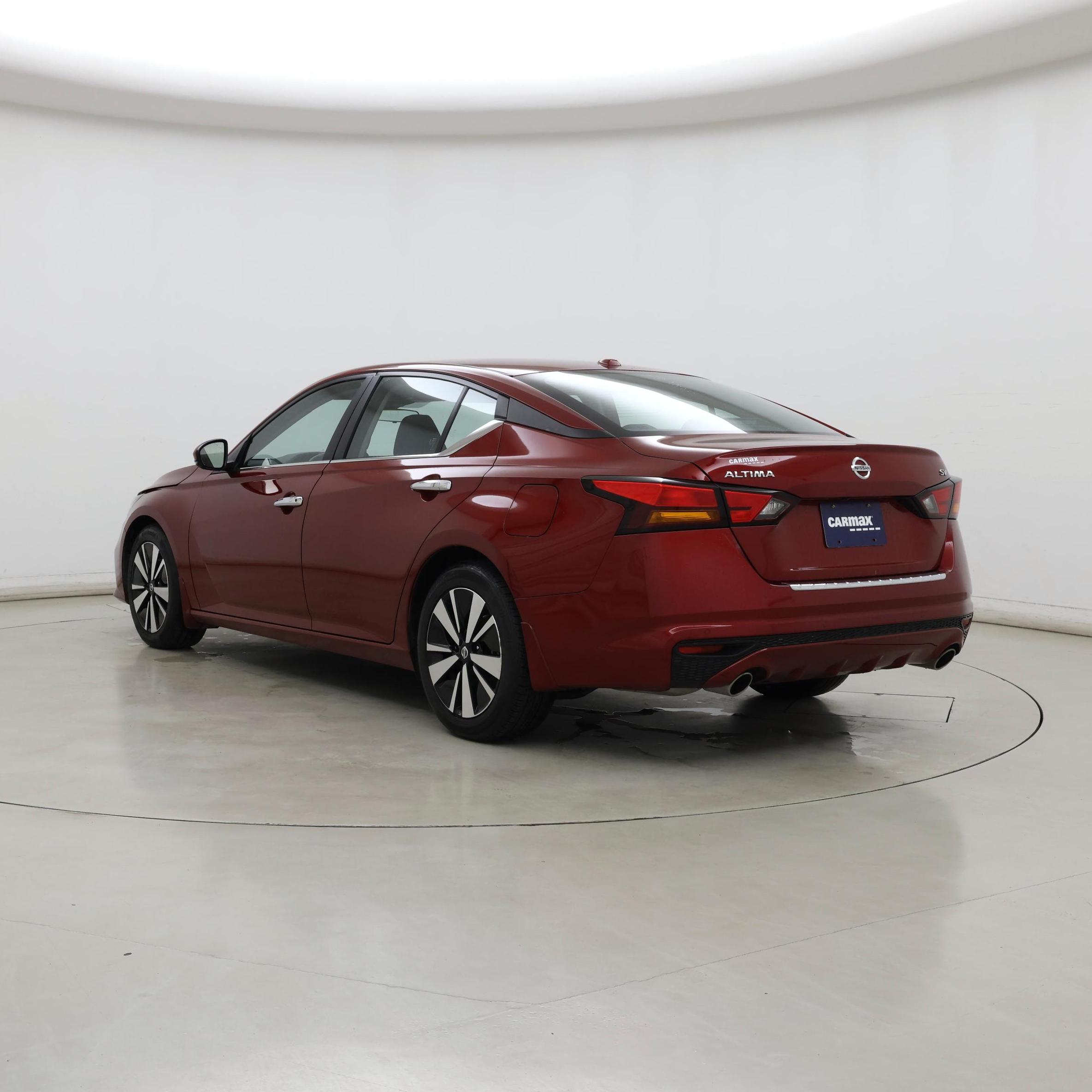 Thumbnail: 2022 Nissan Altima - 2