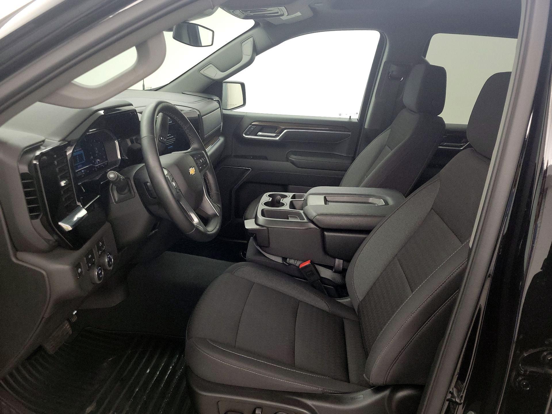 Thumbnail: 2025 Chevrolet Silverado 1500 - 11