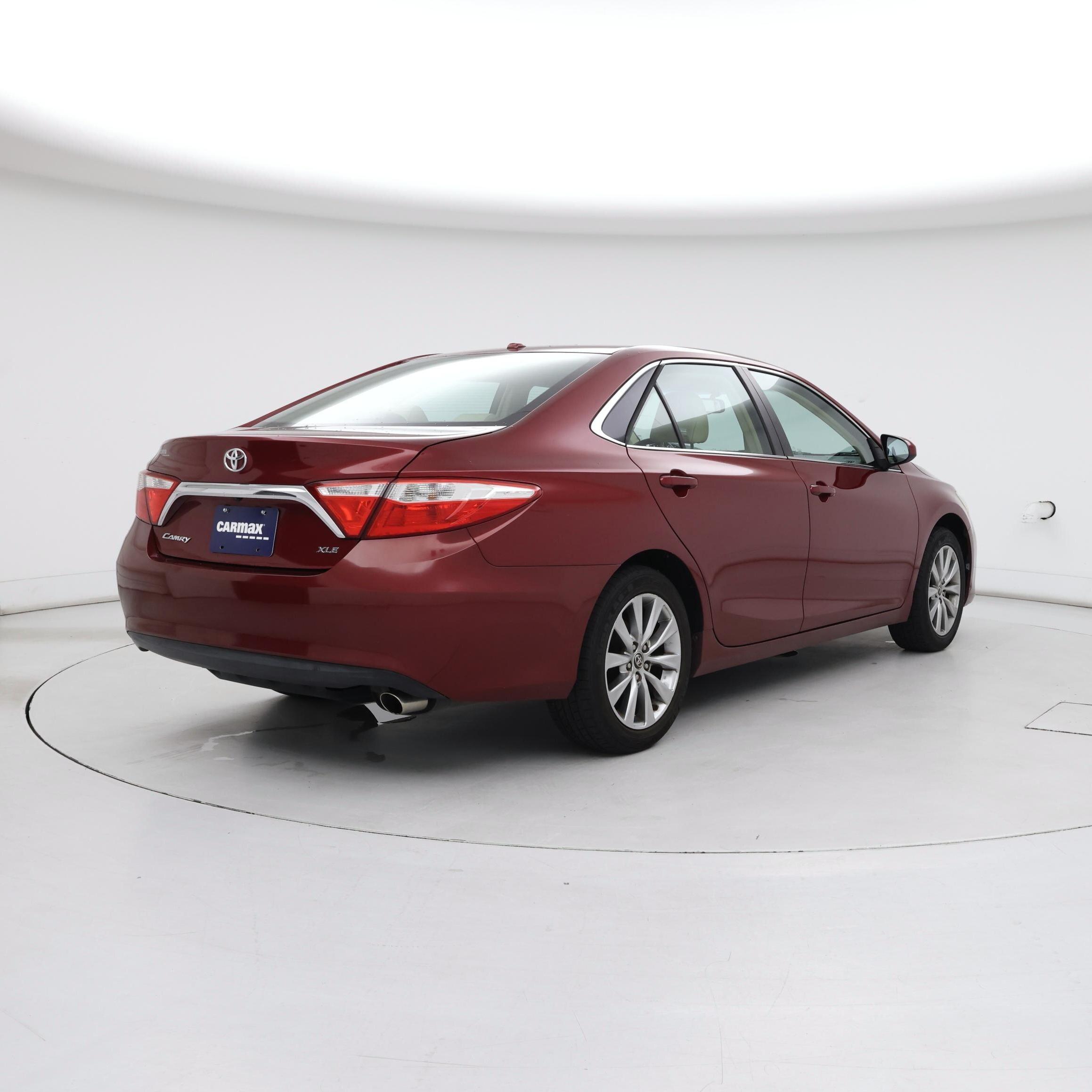 Thumbnail: 2016 Toyota Camry - 8