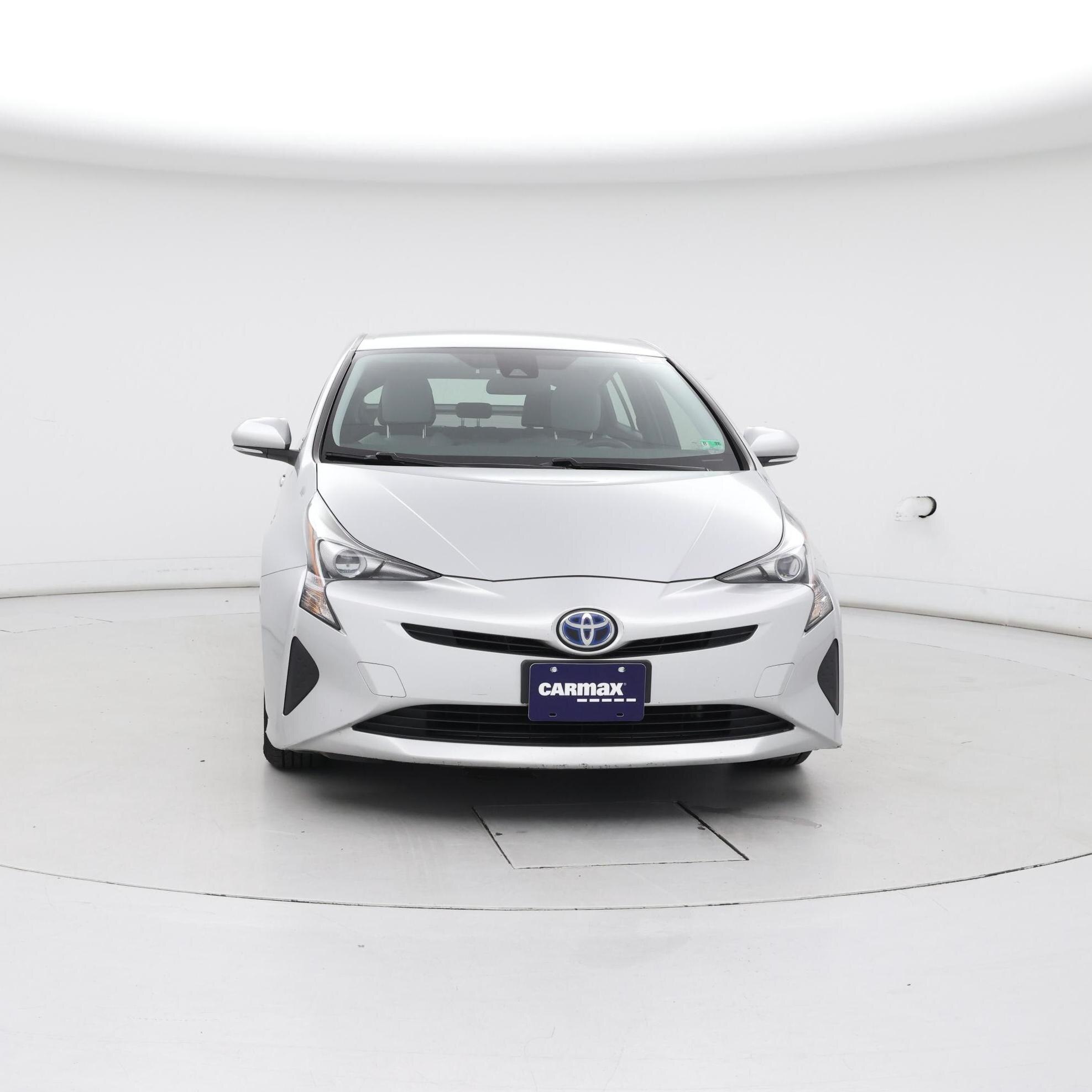 Thumbnail: 2018 Toyota Prius - 5