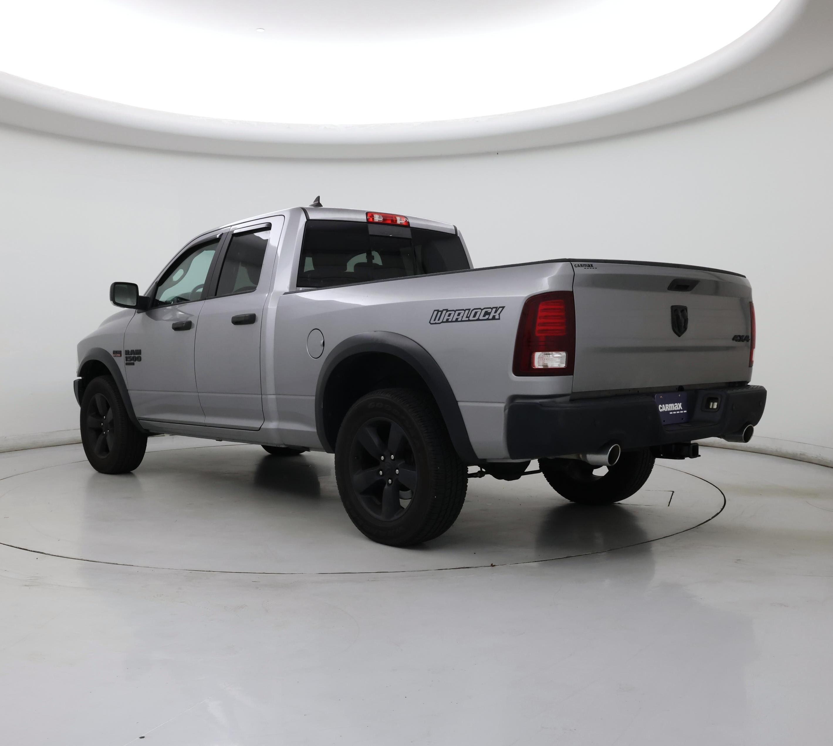 Thumbnail: 2020 RAM 1500 Classic - 2