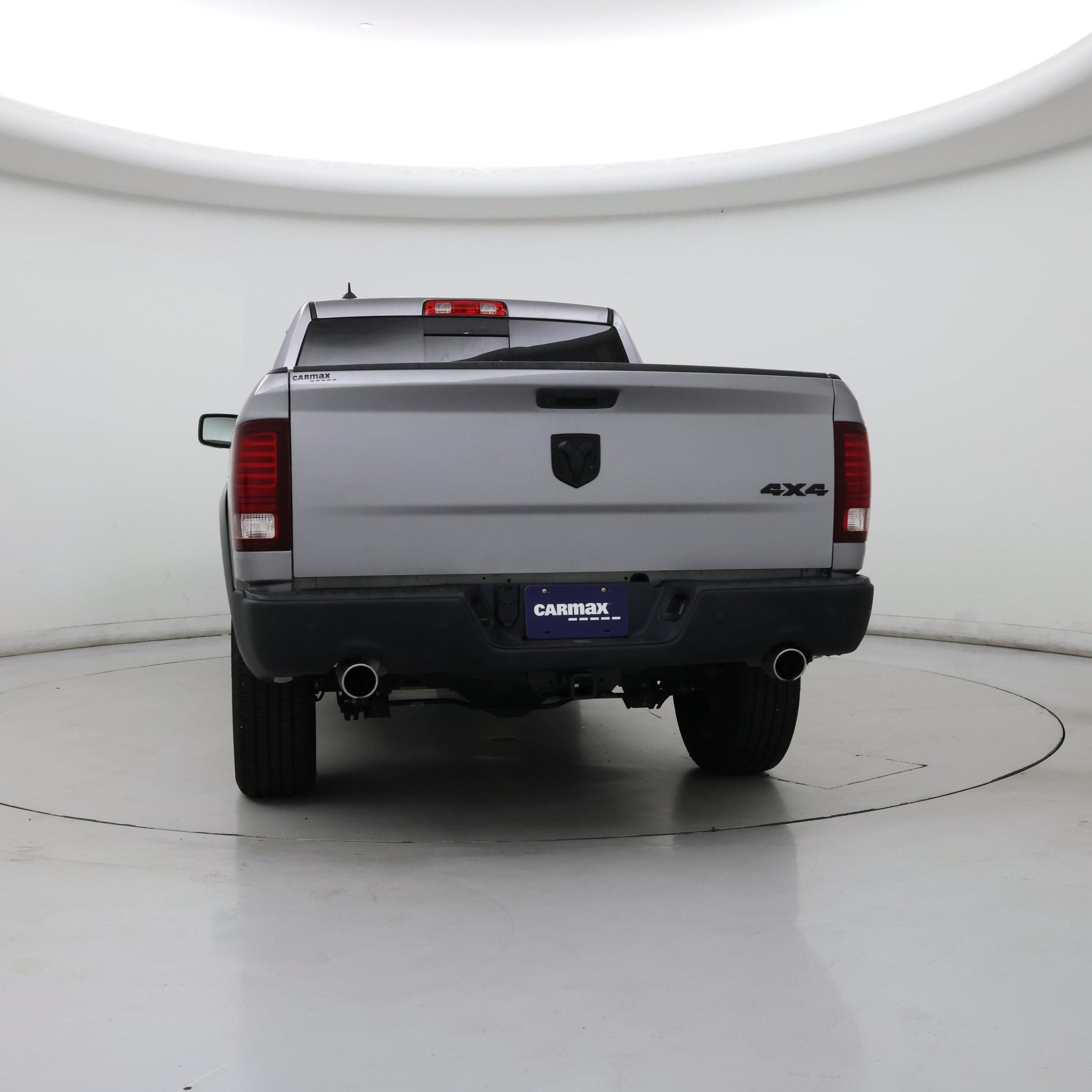 Thumbnail: 2020 RAM 1500 Classic - 6
