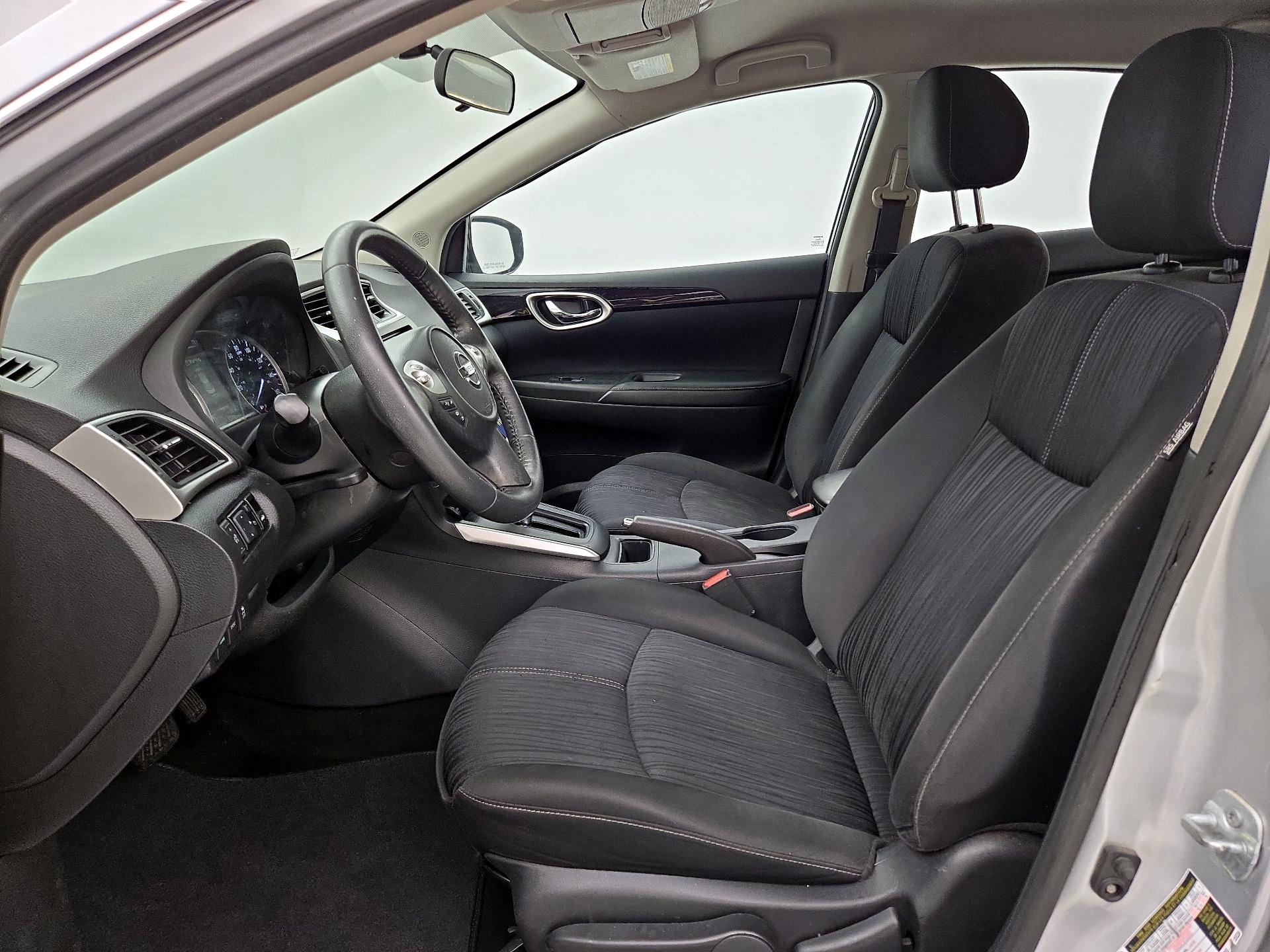 Thumbnail: 2017 Nissan Sentra - 11