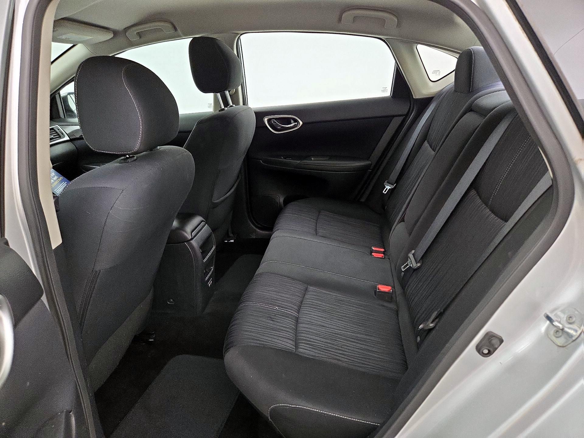 Thumbnail: 2017 Nissan Sentra - 19