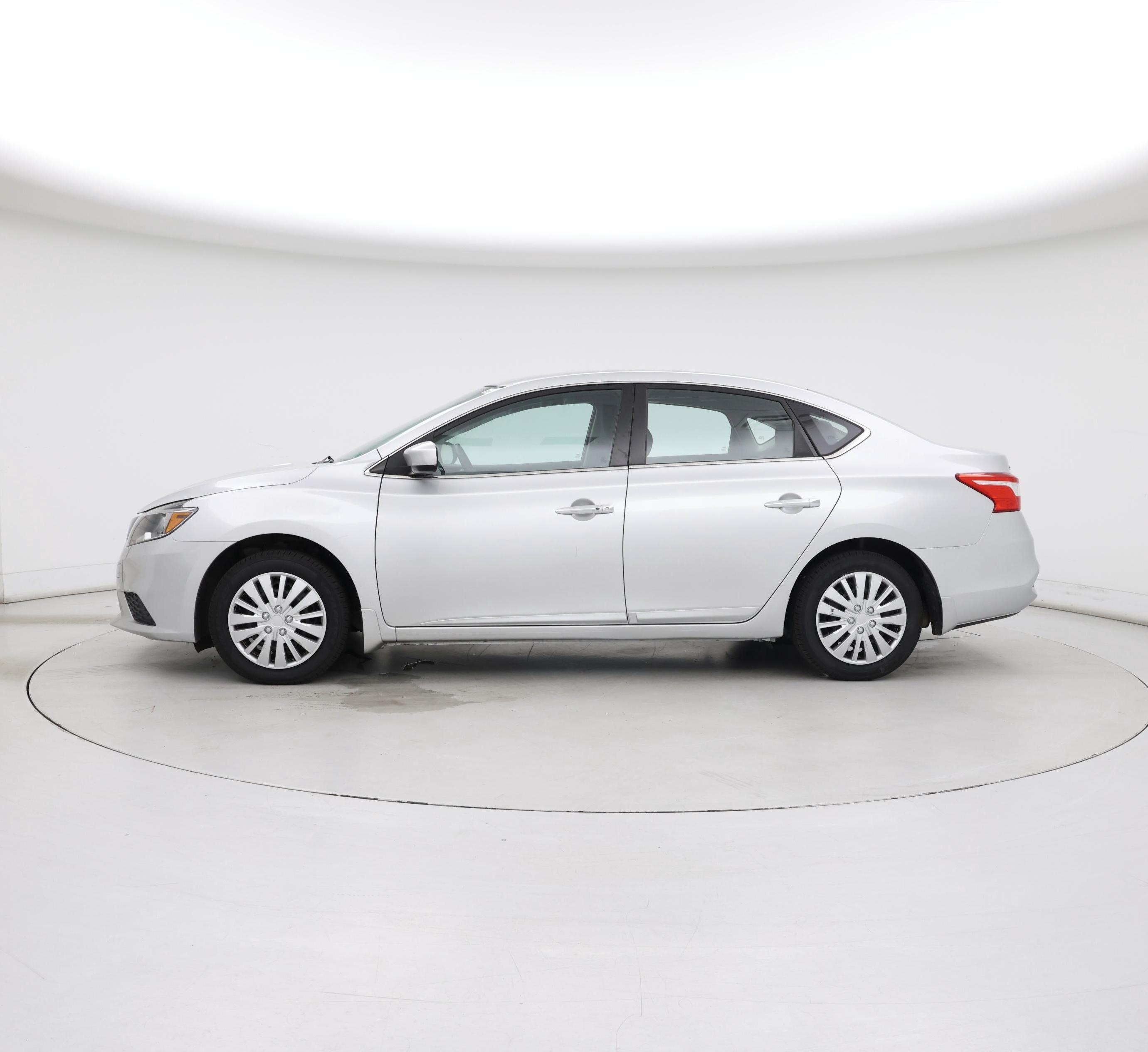 Thumbnail: 2017 Nissan Sentra - 3