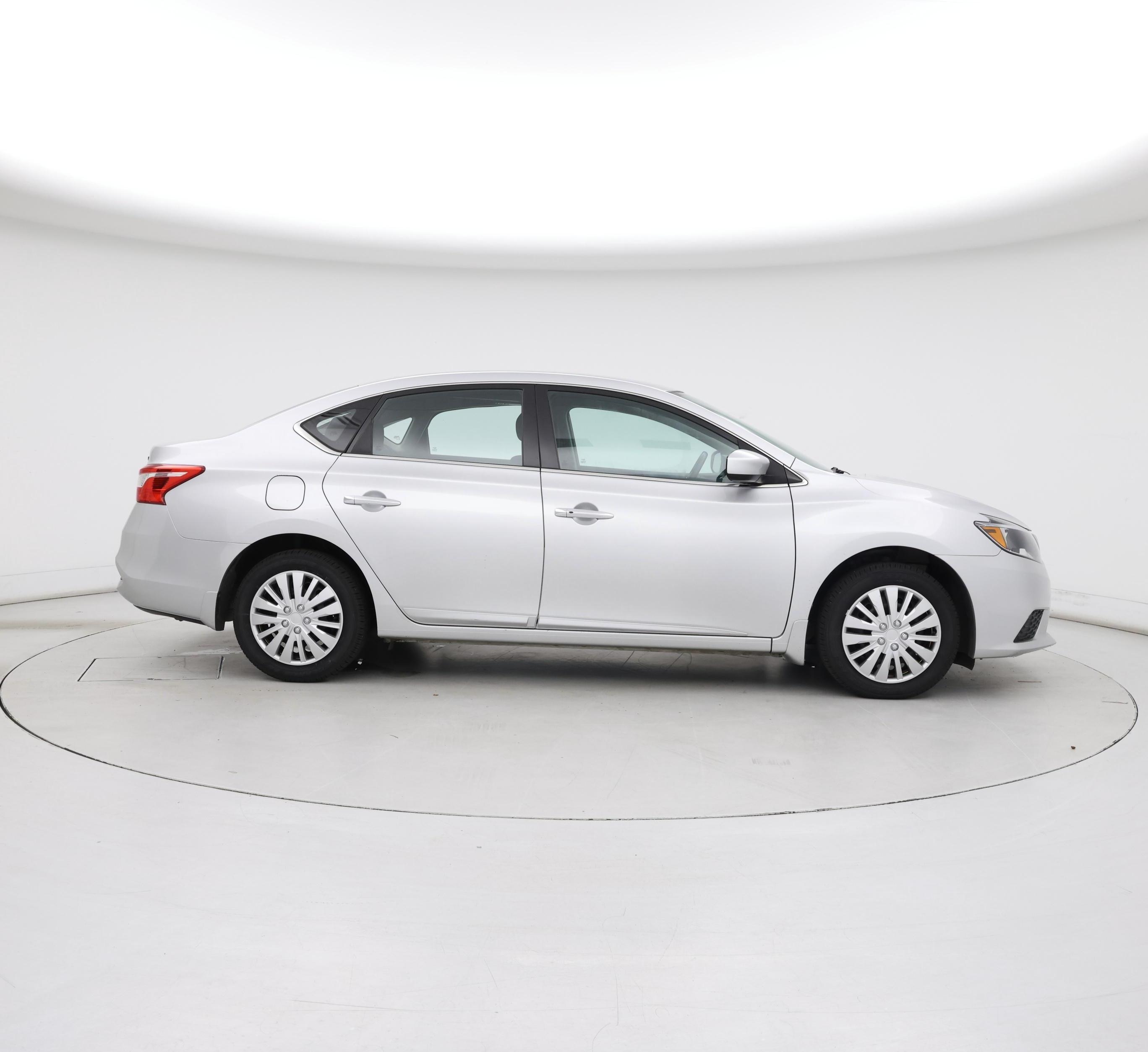 Thumbnail: 2017 Nissan Sentra - 7