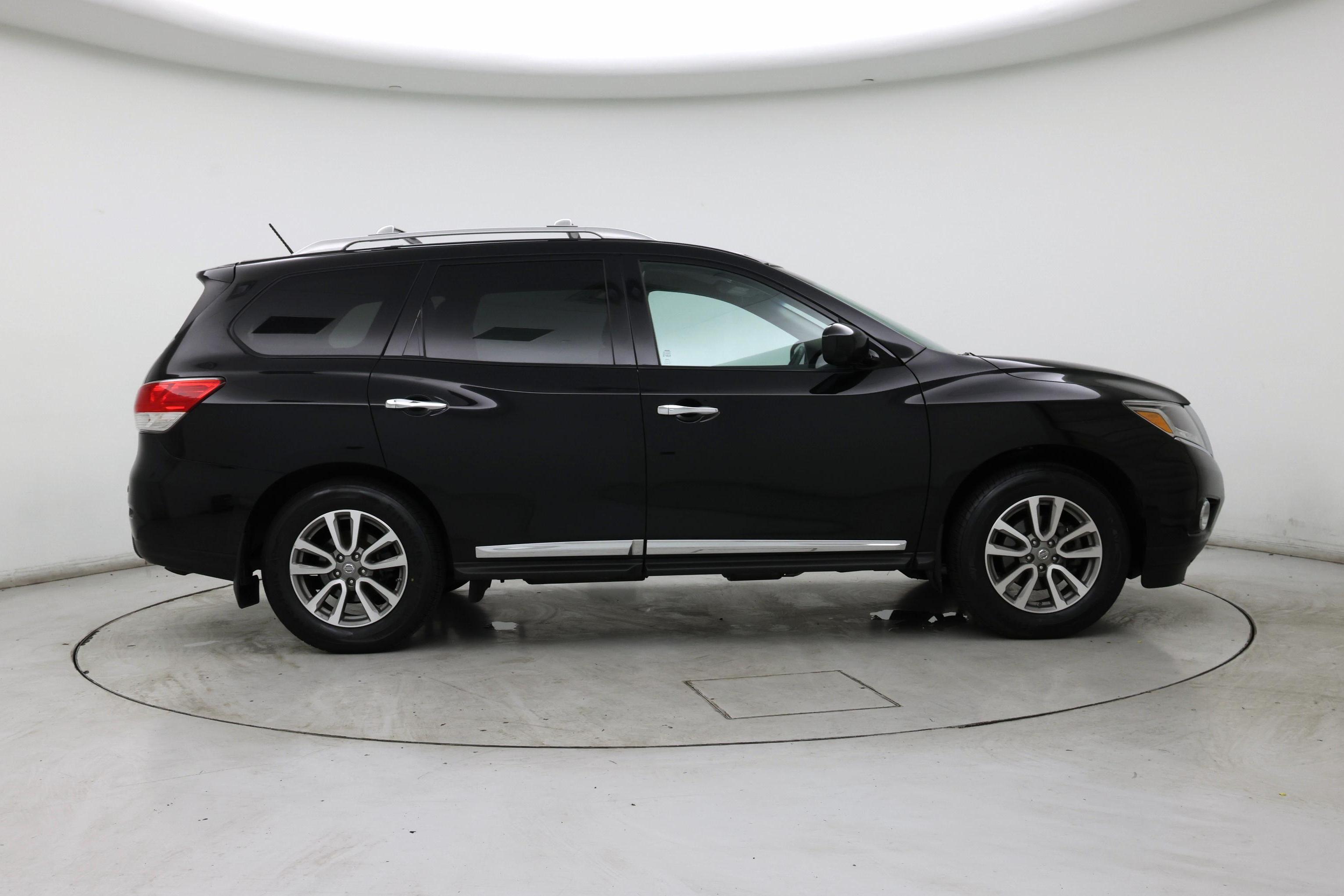 Thumbnail: 2015 Nissan Pathfinder - 7