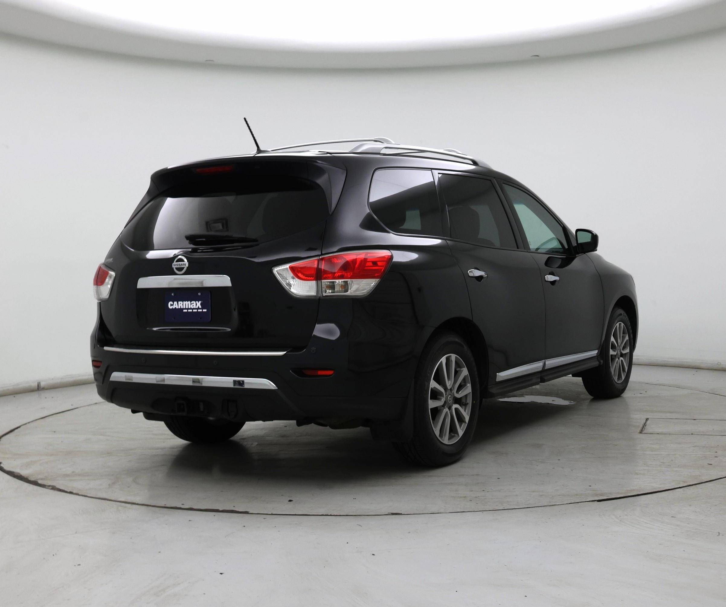 Thumbnail: 2015 Nissan Pathfinder - 8