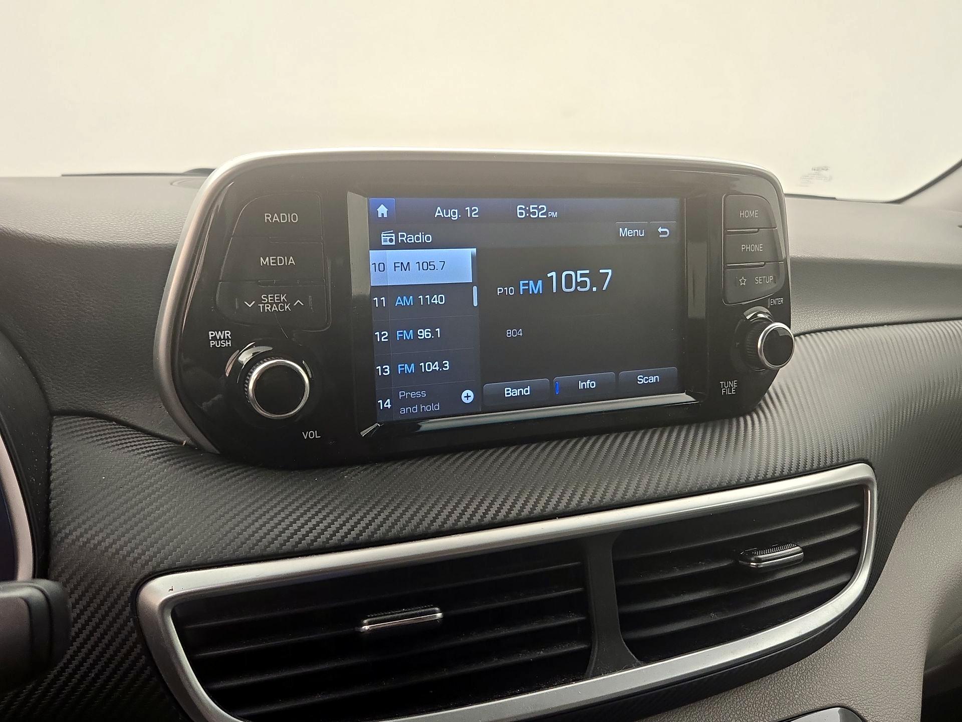 Thumbnail: 2019 Hyundai Tucson - 15
