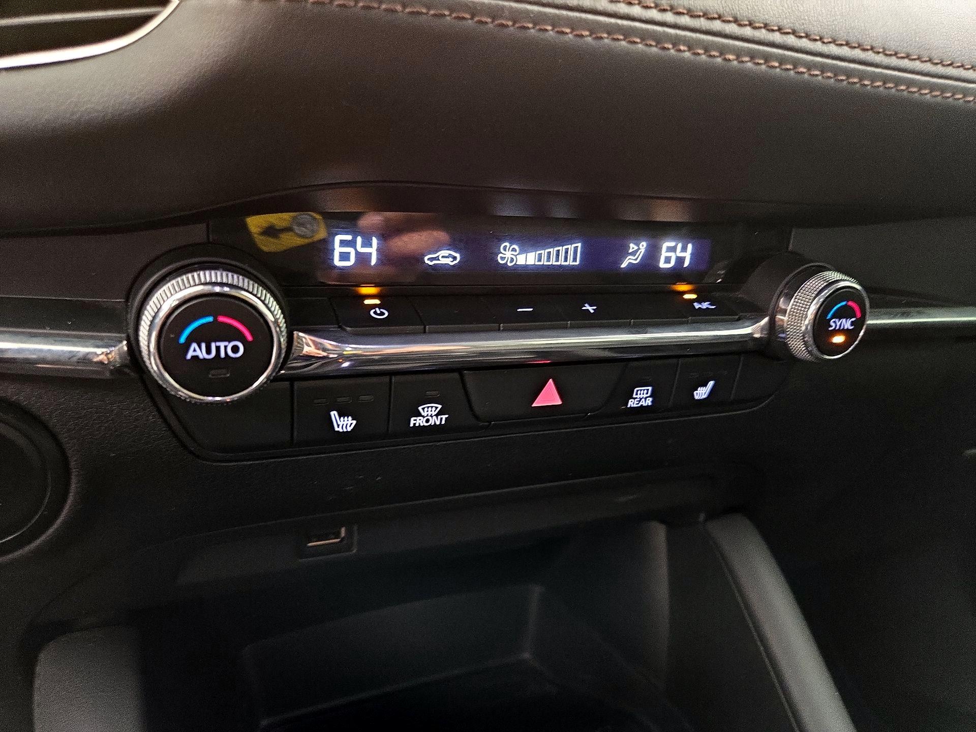 Thumbnail: 2020 Mazda Mazda3 - 16