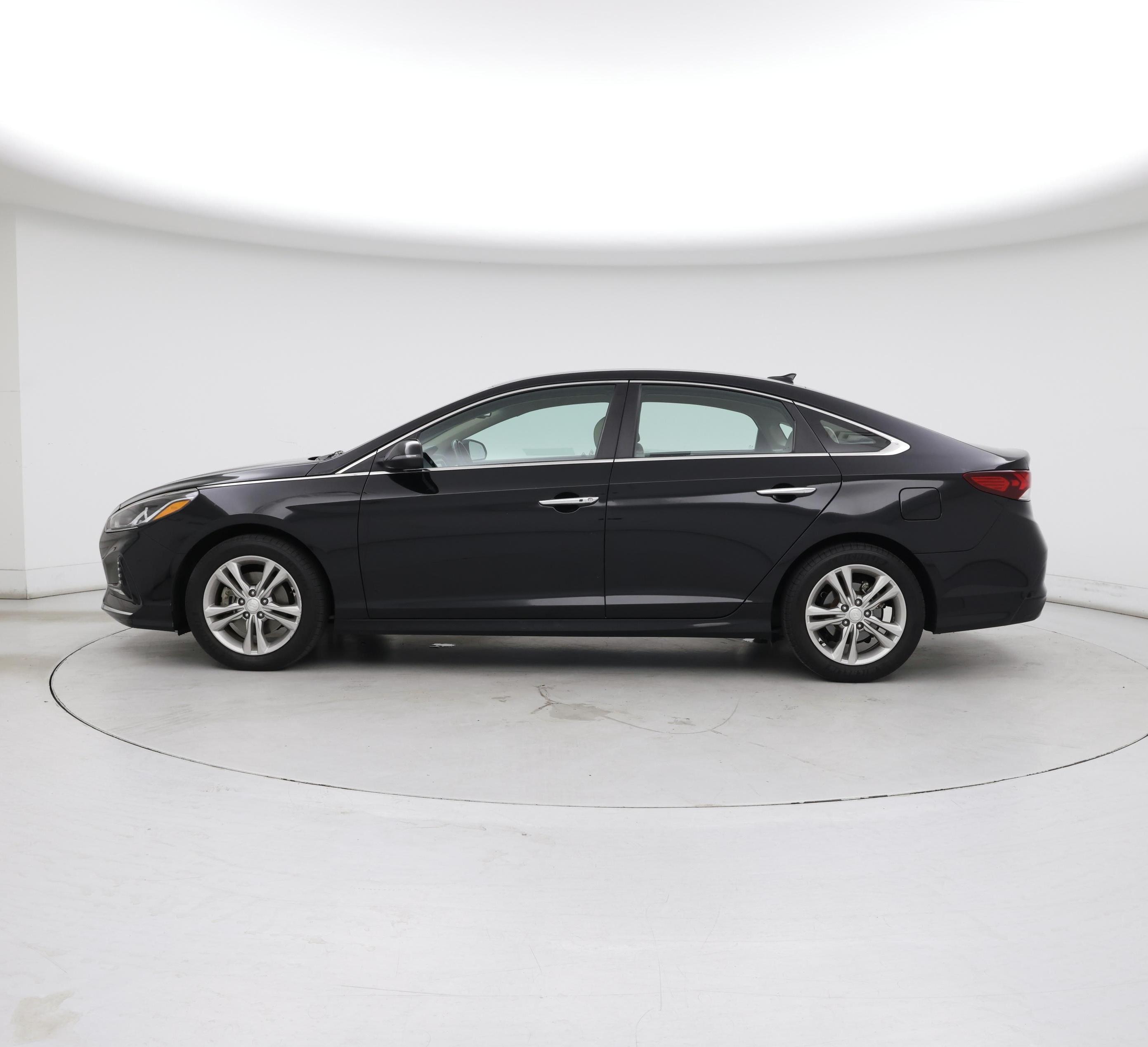 Thumbnail: 2018 Hyundai Sonata - 3